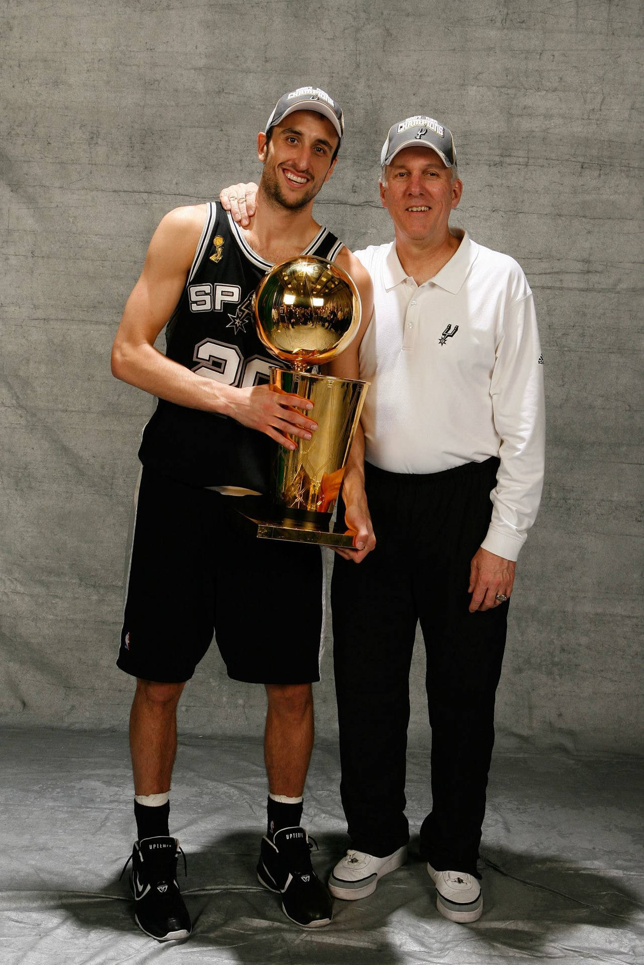 1281x1920 Download Manu Ginobili With Coach Gregg Wallpaper