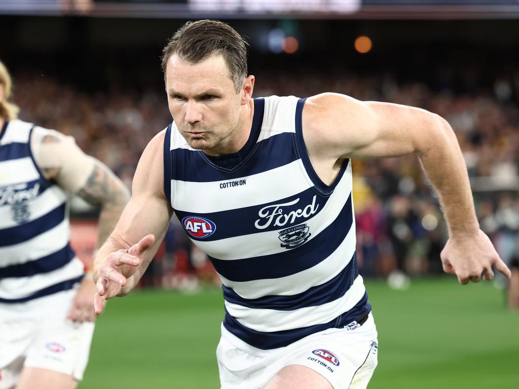 1024x768 AFL Grand Final 2025: Patrick Dangerfield wins AFL 360 GVP award, interview reveals secret to contested ball edge, visualising lifting Geelong premiership cup