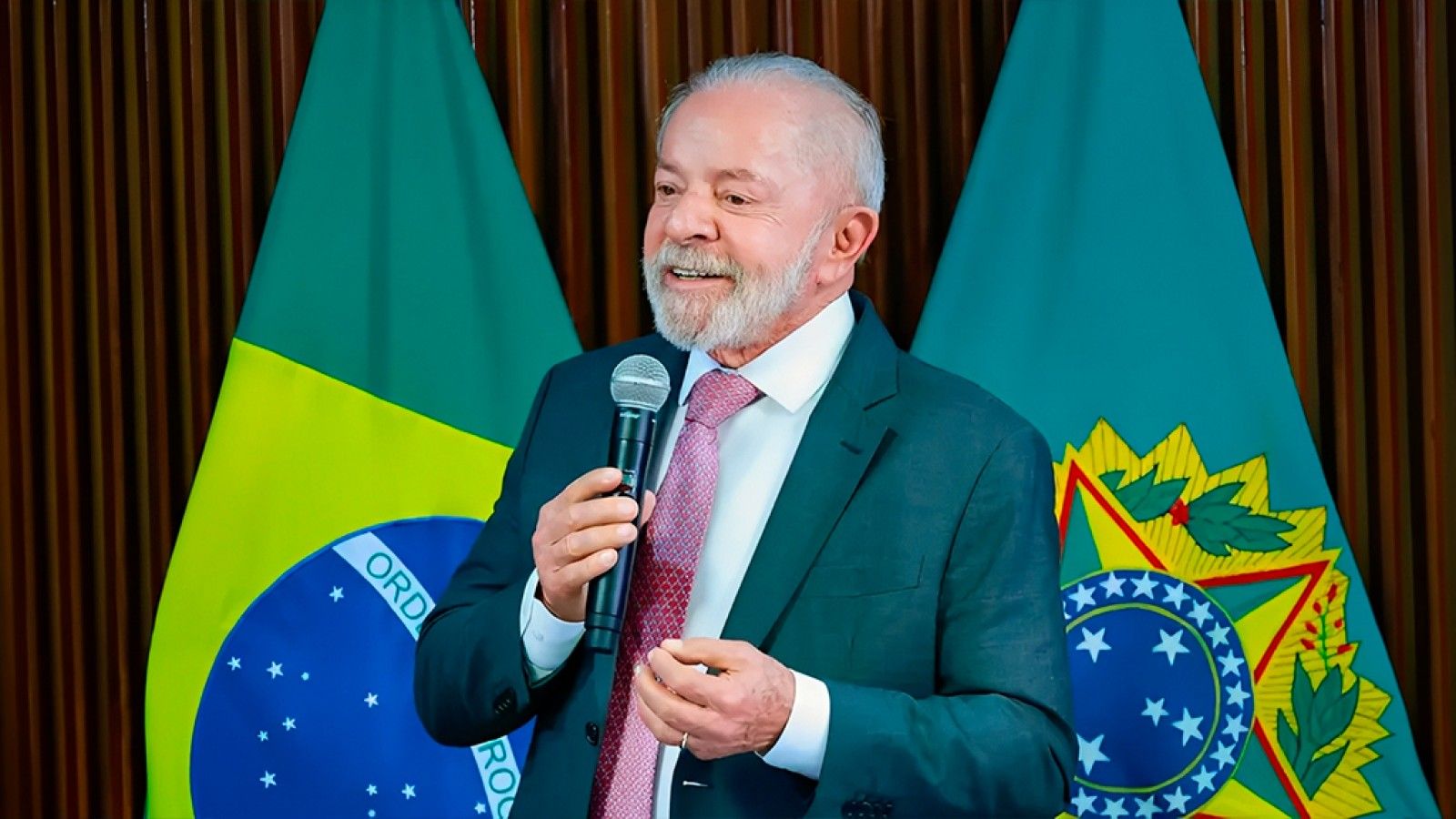 1600x900 Luiz Inácio Lula da Silva criticizes online betting and suggests a ban, while Congress and industry move forward with regulation