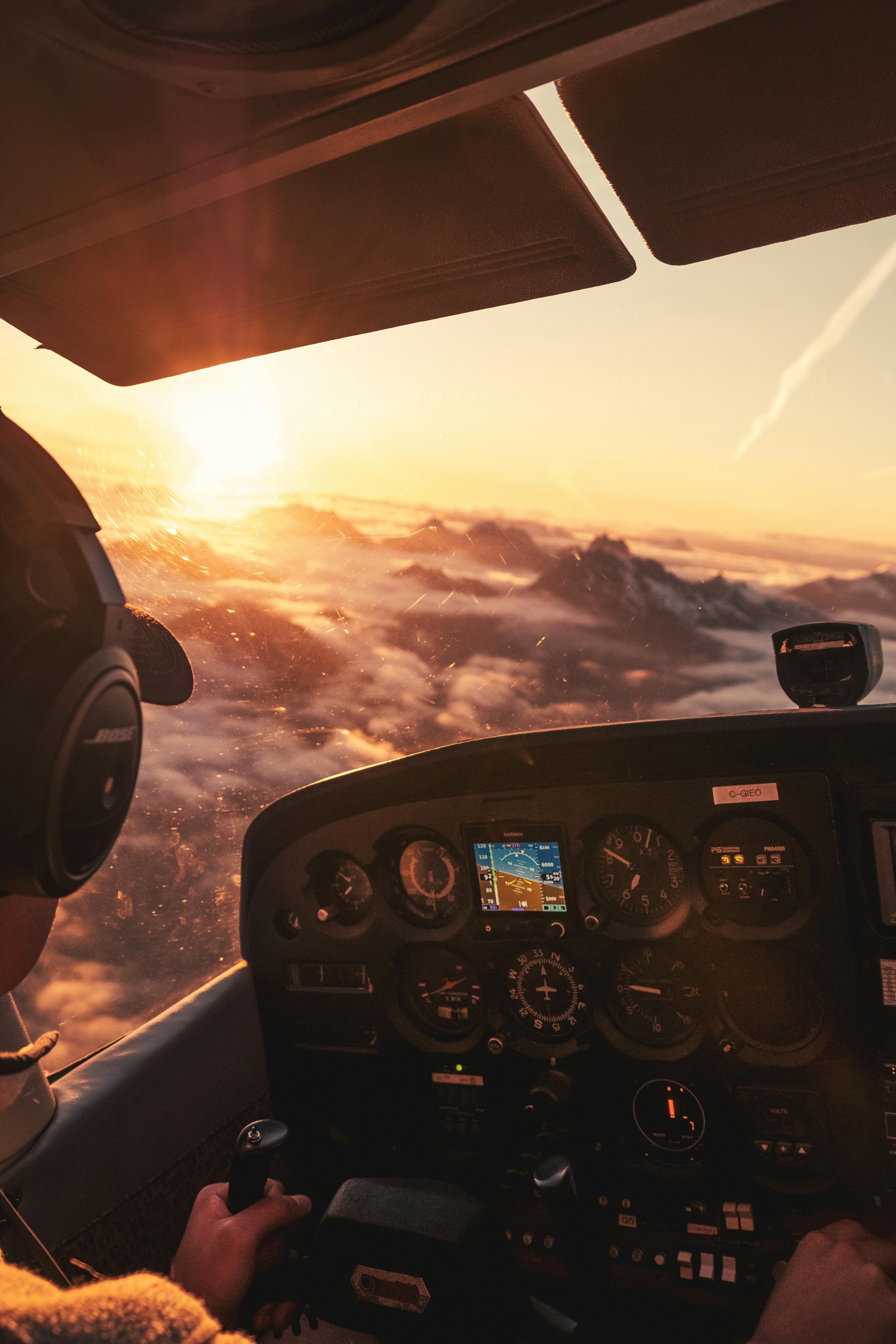 4000x6000 Black Car Steering Wheel during Sunset · Free