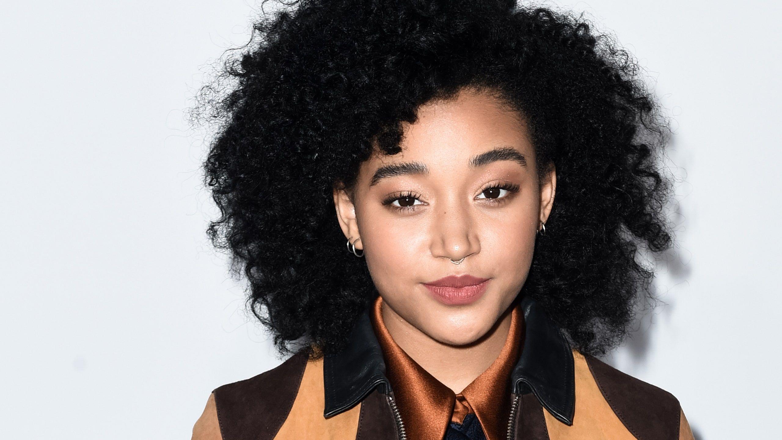 2560x1440 Amandla Stenberg Uses They Them Gender Pronouns