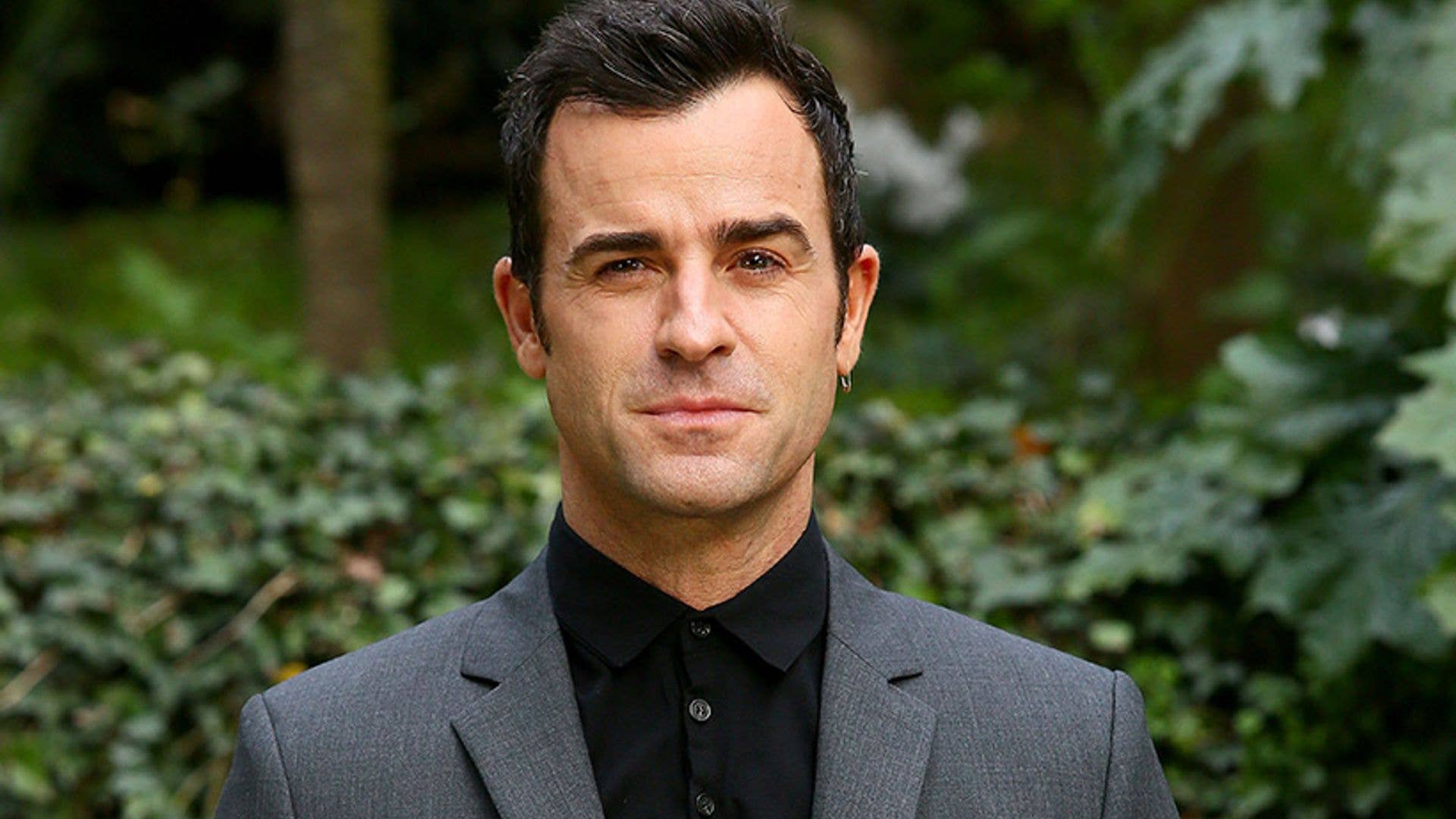 1920x1080 Justin Theroux and Nicole Brydon Bloom share celebratory wedding photo as they attend her twin's nuptials. HELLO!