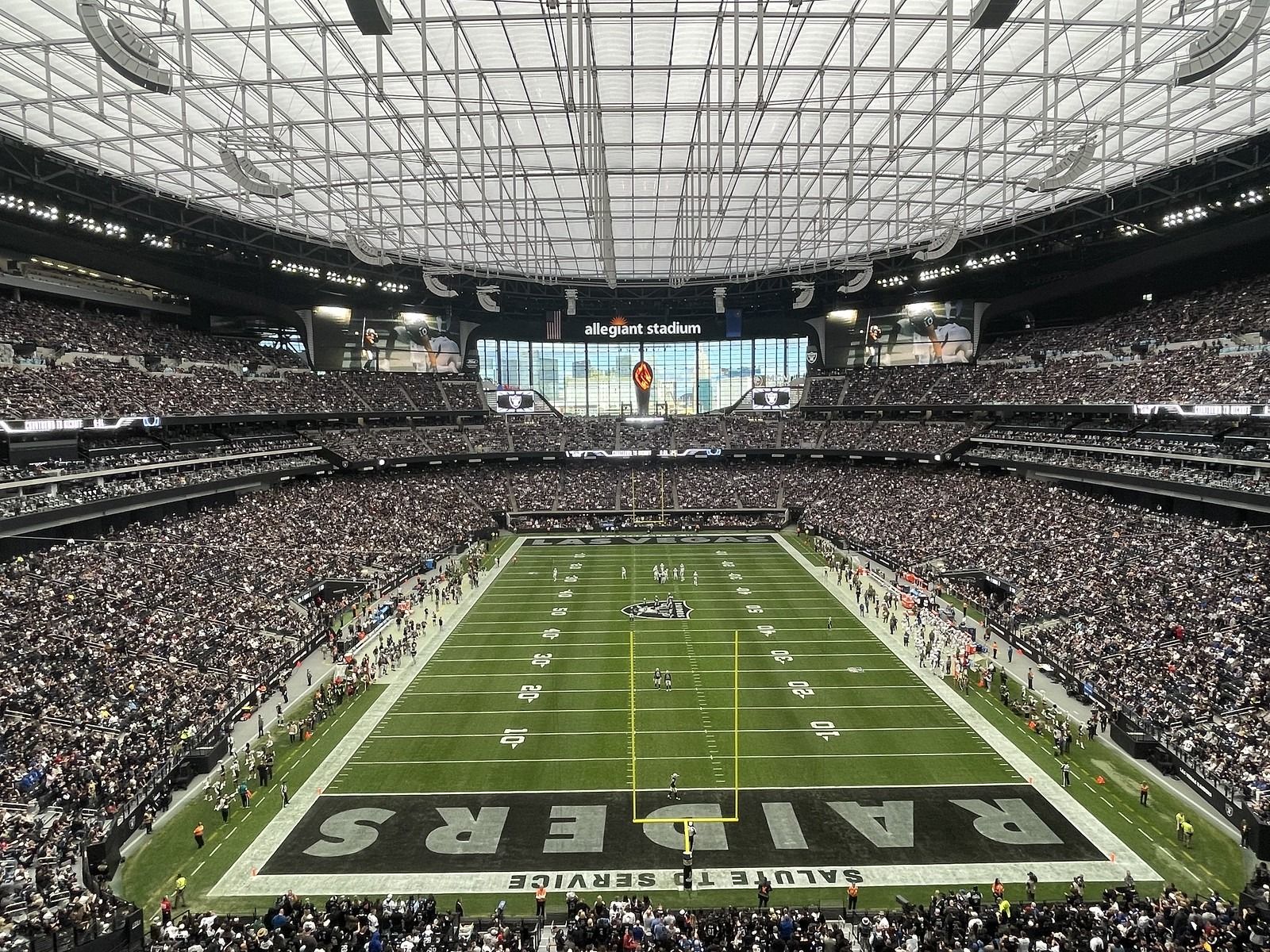 1600x1200 Allegiant Stadium Vegas Raiders football stadium