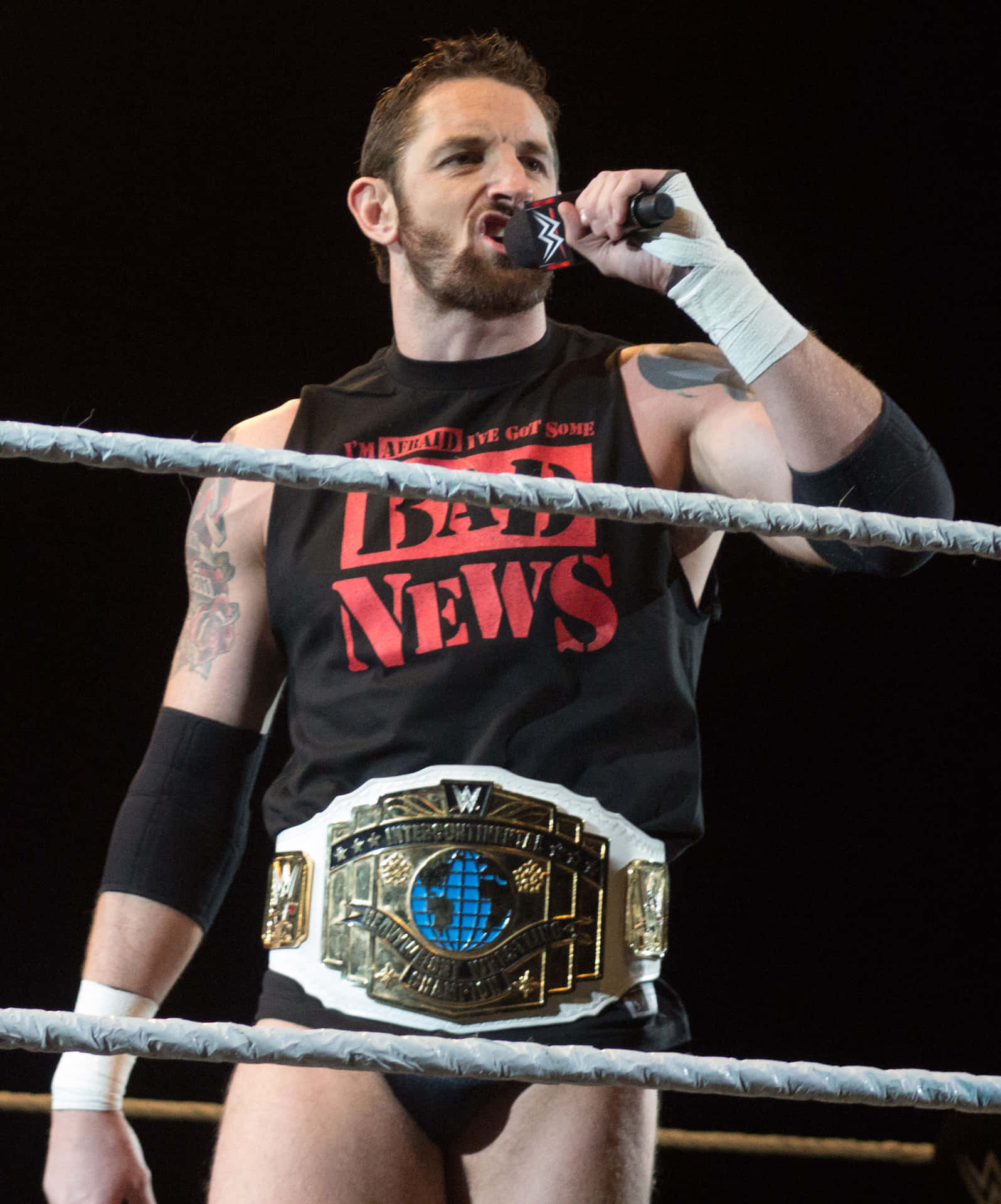 1596x1920 Download Wade Barrett Talking To The Fans Wallpaper