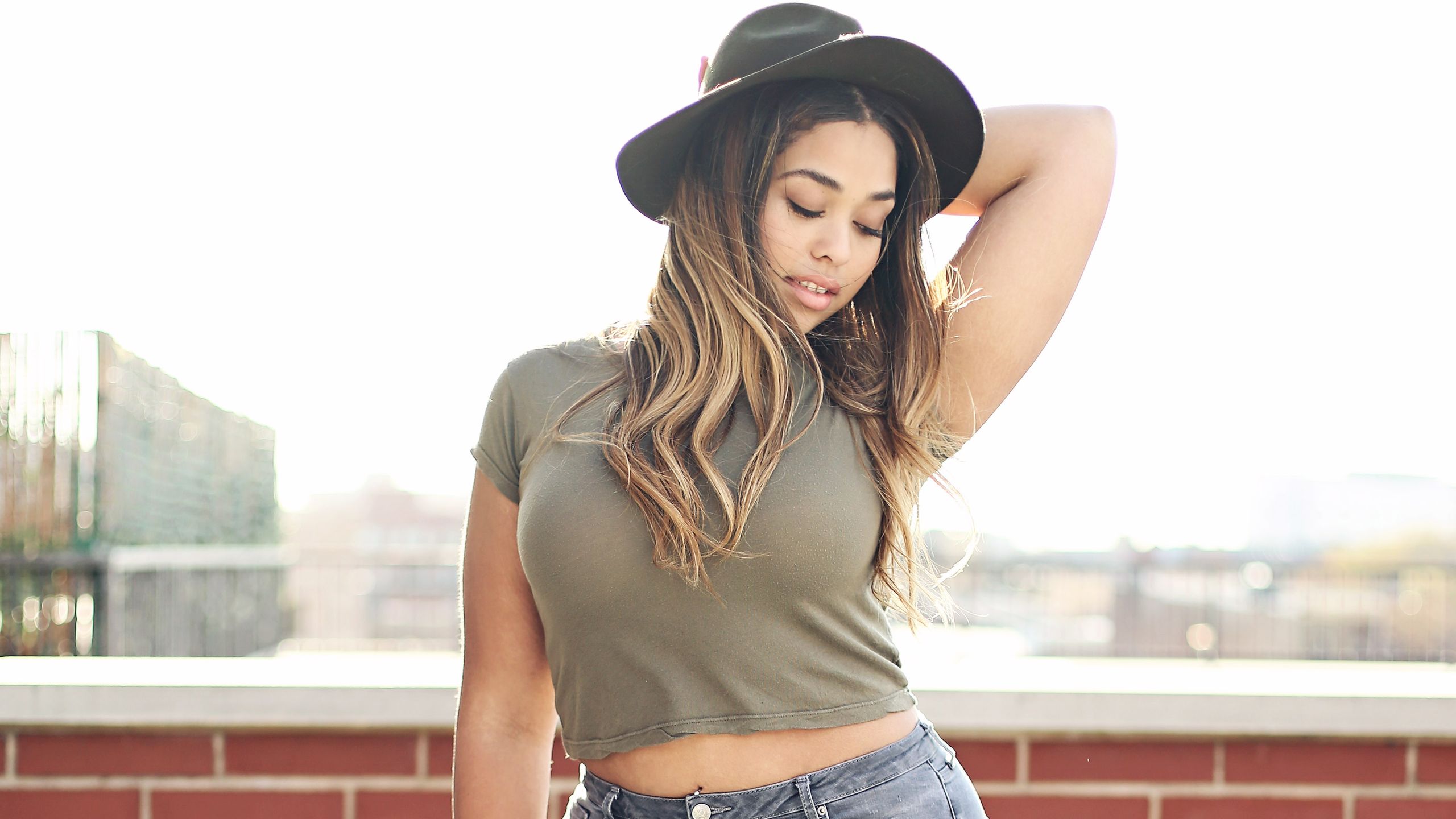 2560x1440 Jordyn Woods on Modeling BFF Kylie Jenner