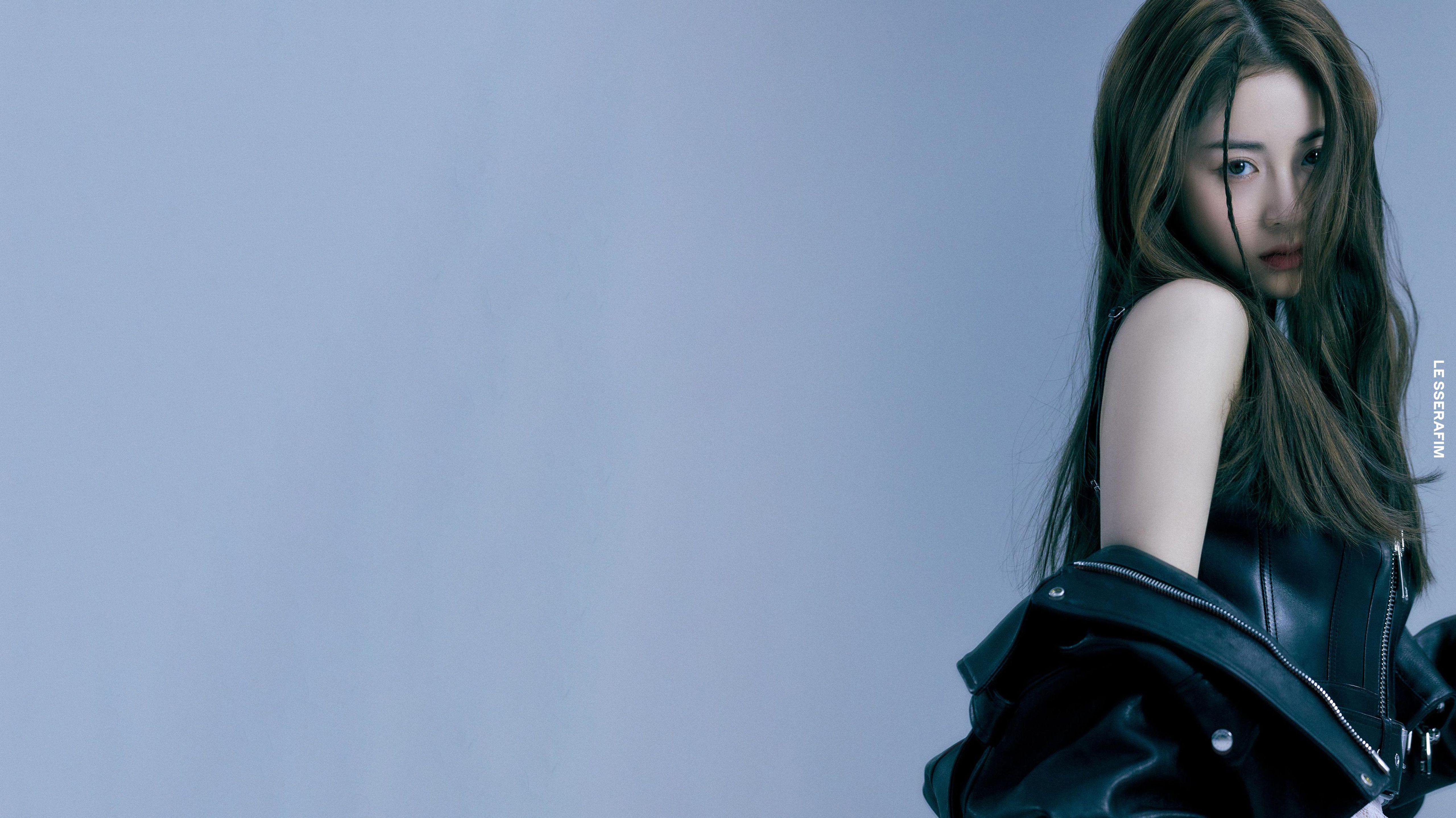5120x2880 Huh Yunjin Wallpaper and Background