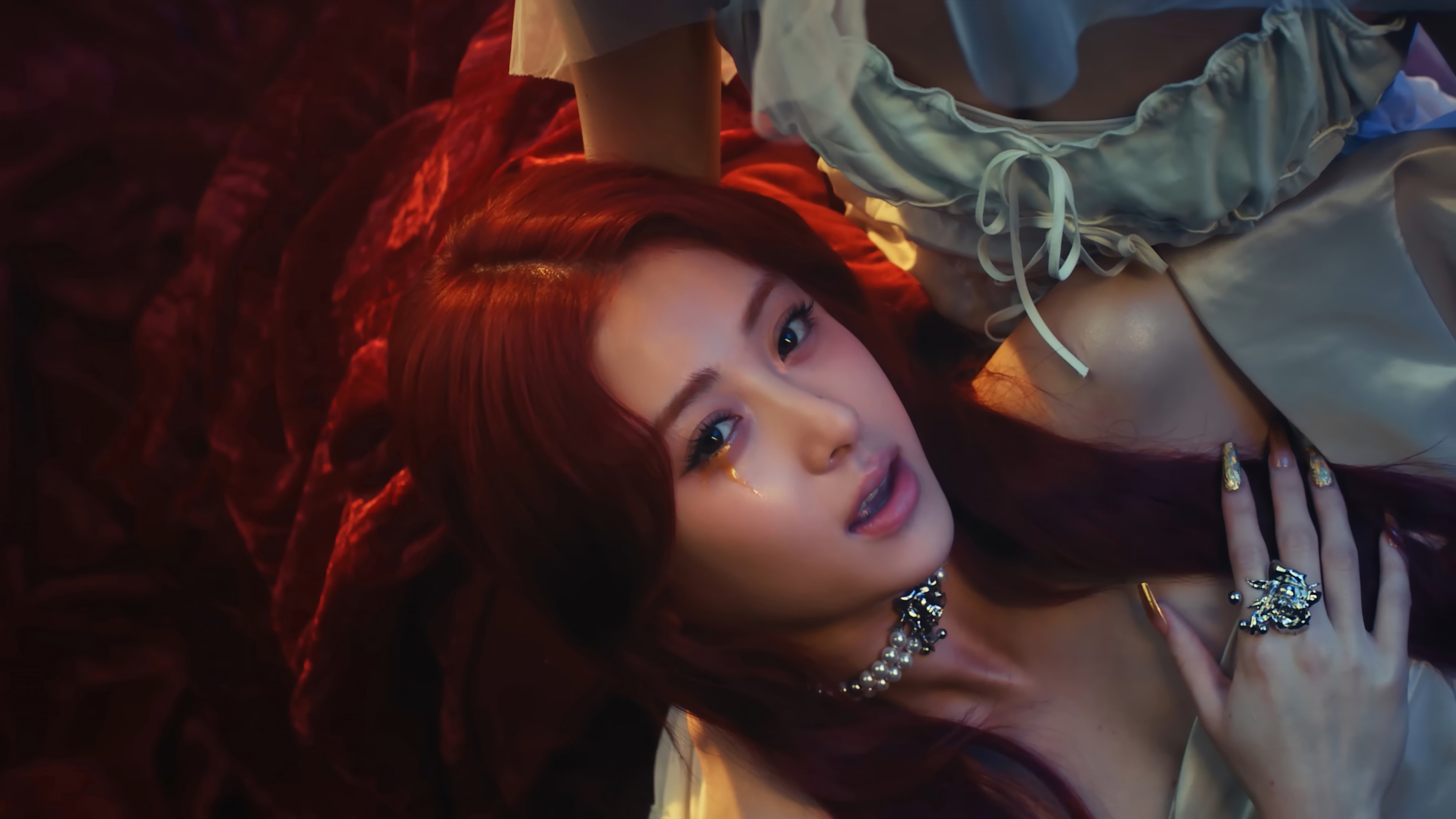 3840x2160 Huh Yun Jin HD 4K Wallpaper PC & Phone