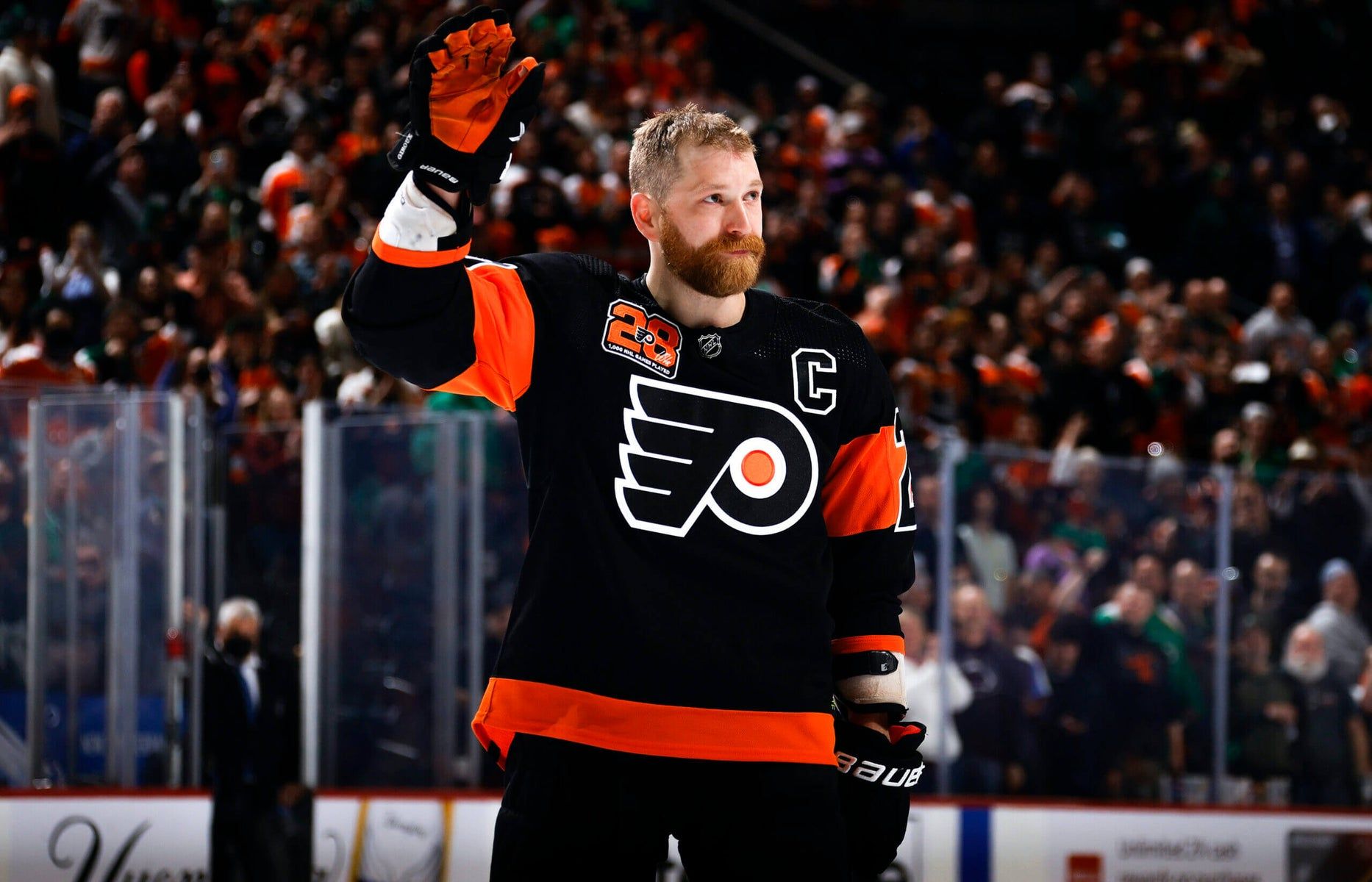 1866x1200 Claude Giroux deserved better from Flyers for years. For one night