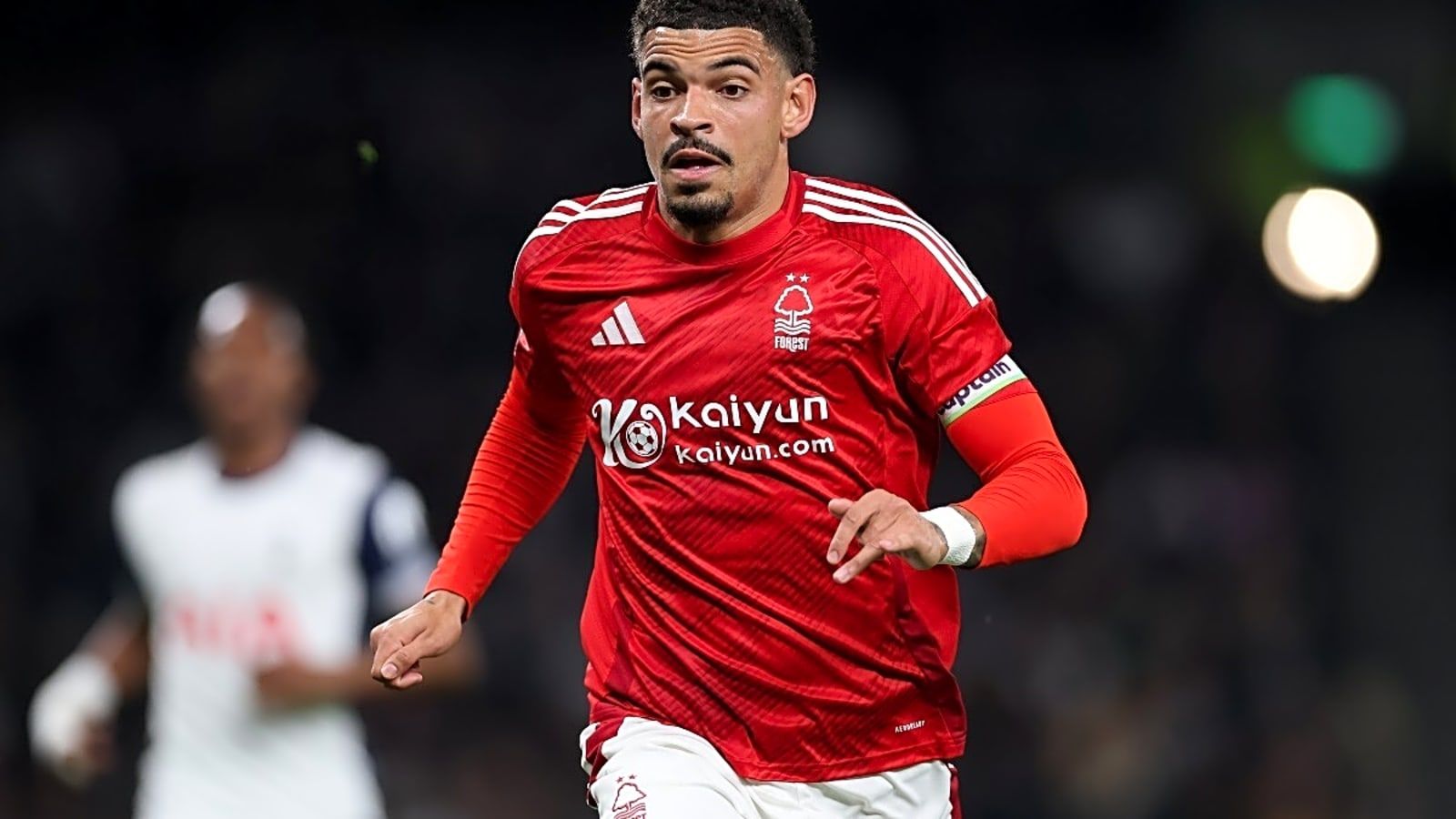 1600x900 Man City weigh £70m move for English attacking midfielder but face Spurs competition