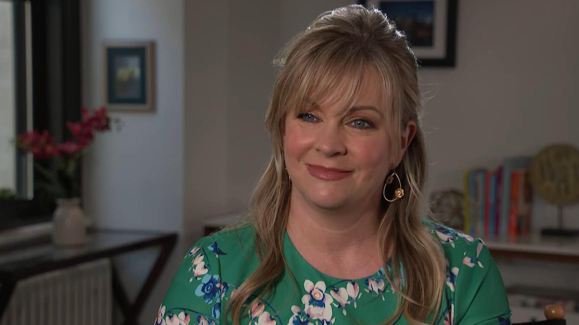 1920x1080 Melissa Joan Hart Reveals How She Relates to Her ‘Dirty Little Secret’ Character (Exclusive)