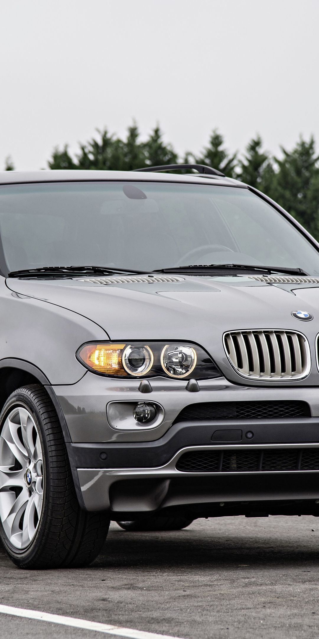 1080x2160 BMW E53 Wallpaper