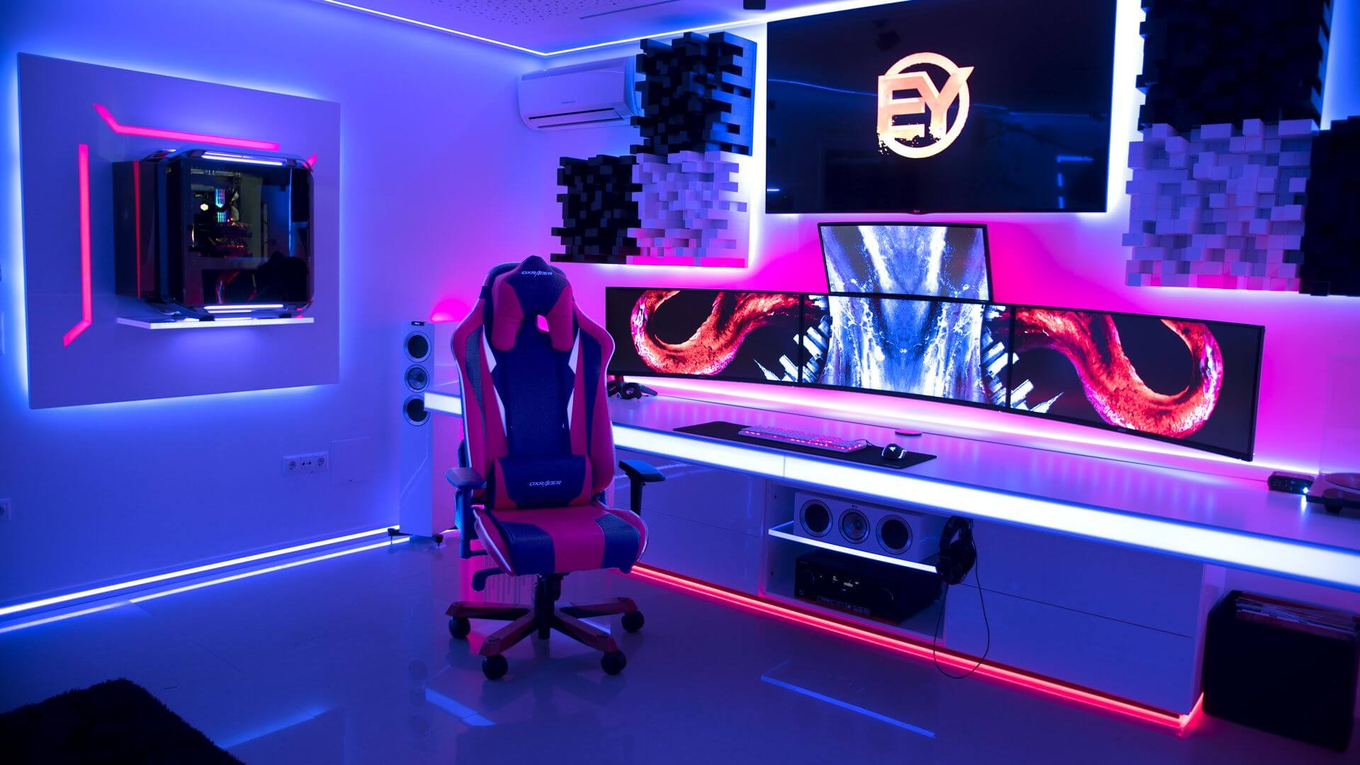 green screen gaming room background