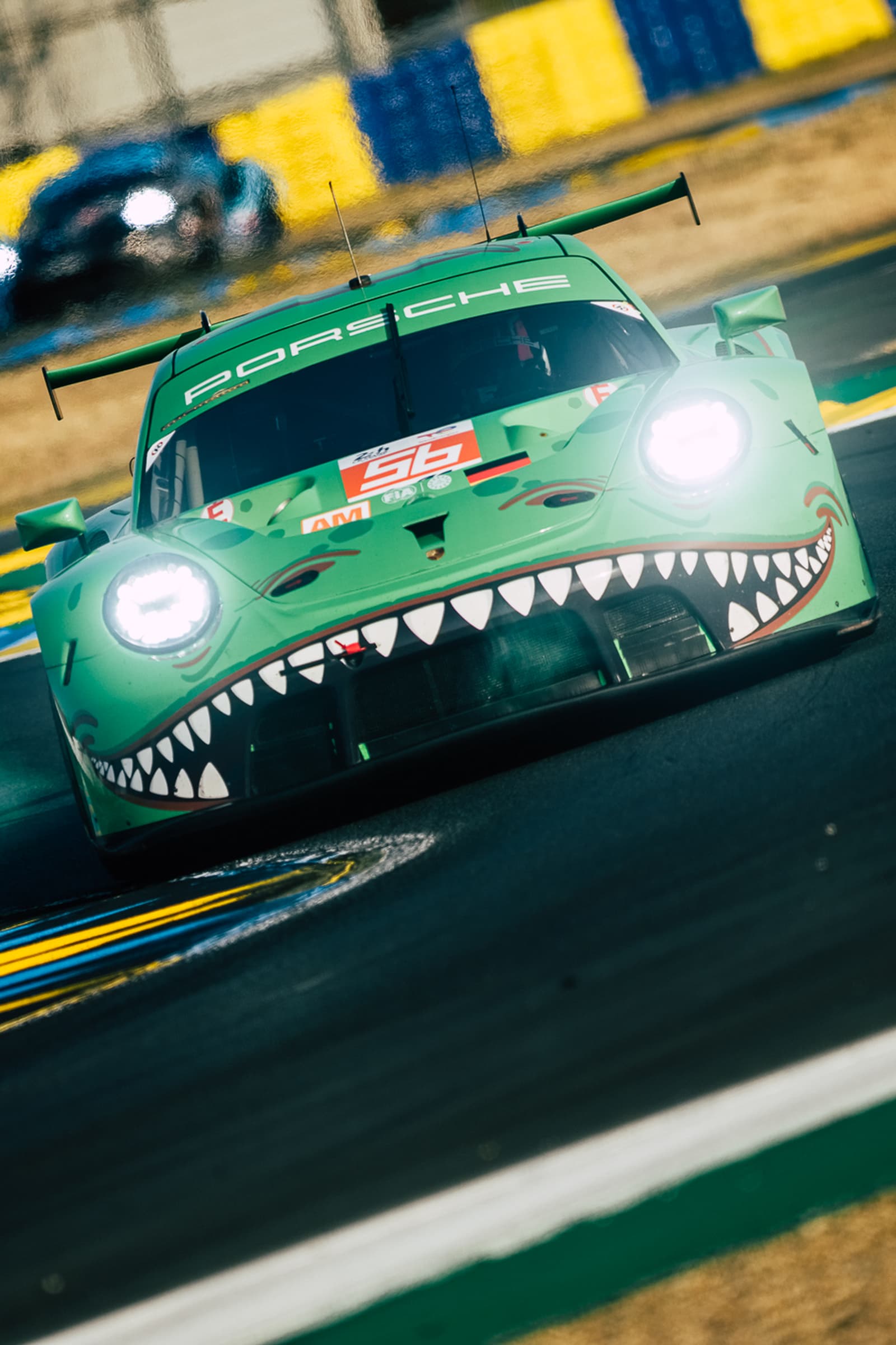 1600x2400 Porsche GT3 Rexy Wallpaper