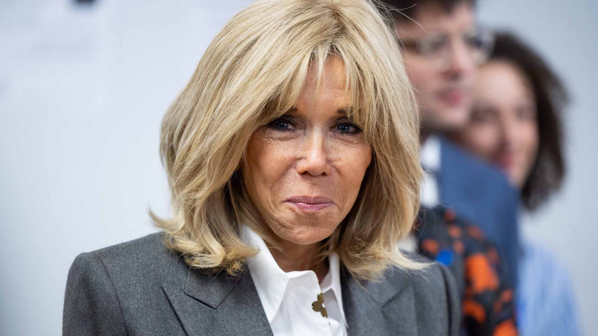 1920x1080 Emily in Paris (Netflix) : Brigitte Macron dans la saison 4 ? Ces photo qui en disent long !. Télé 7 Jours