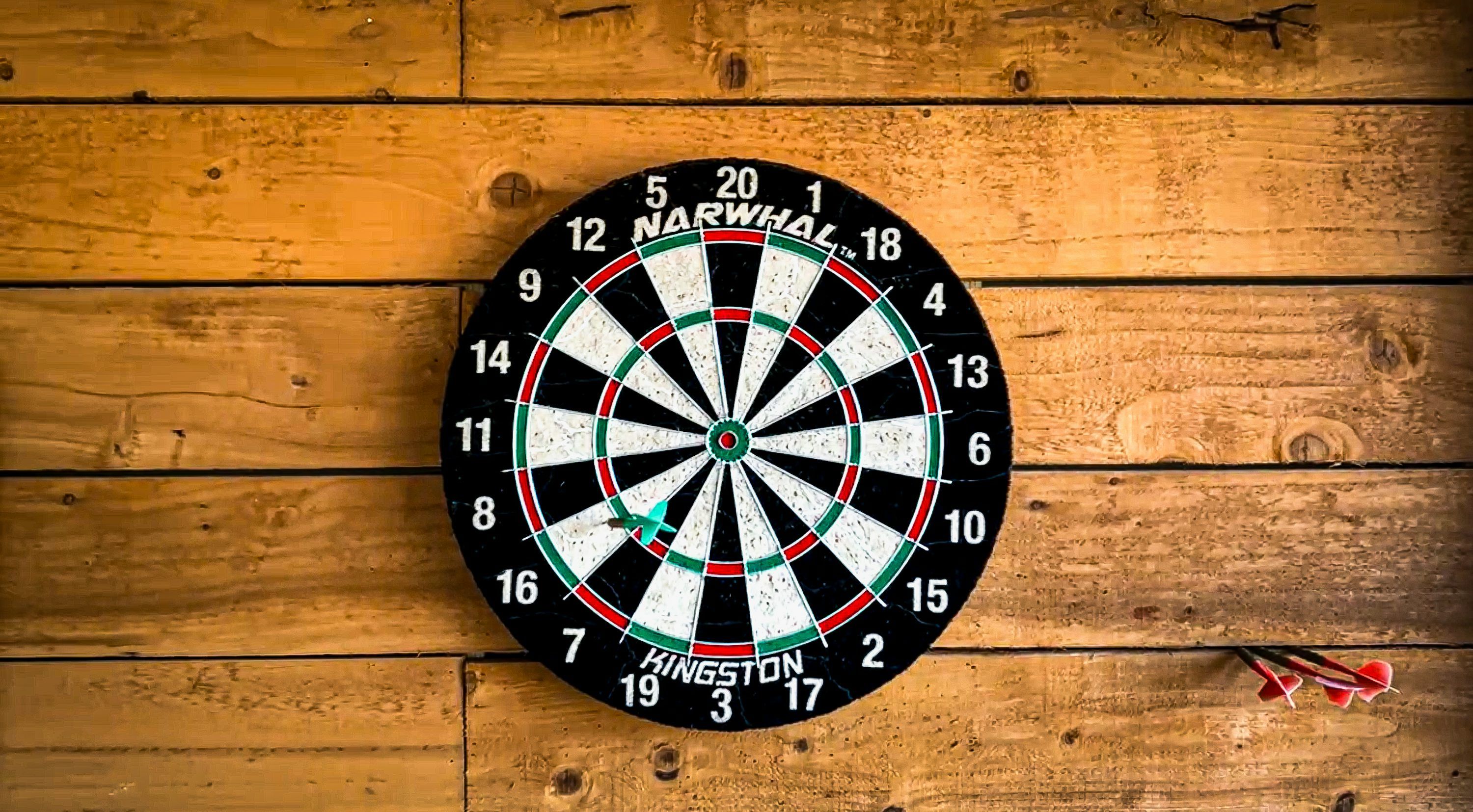 3000x1655 Darts Picture [HD]. Download Free Image