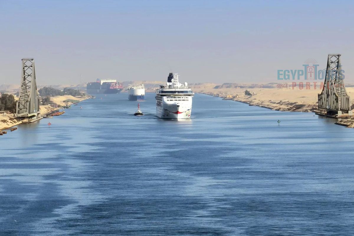 1200x800 Suez Canal: Trade, History, Map, and Engineering Marvel