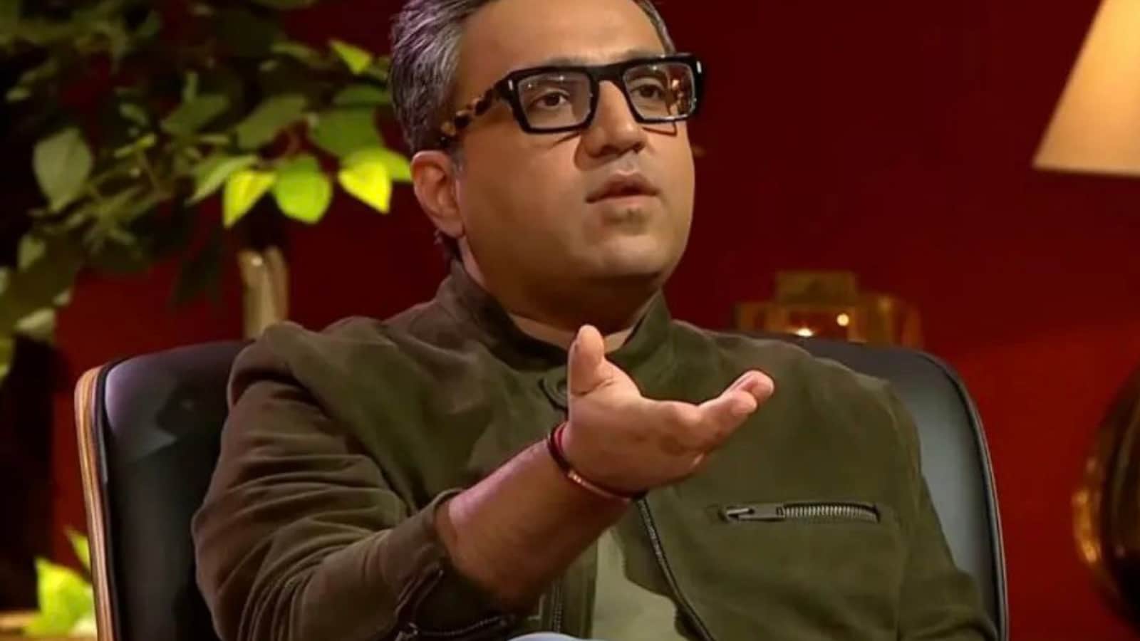1600x900 Ashneer Grover's 'Doglapan' Memes From Shark Tank are Helping Desis Reduce Phone Usage