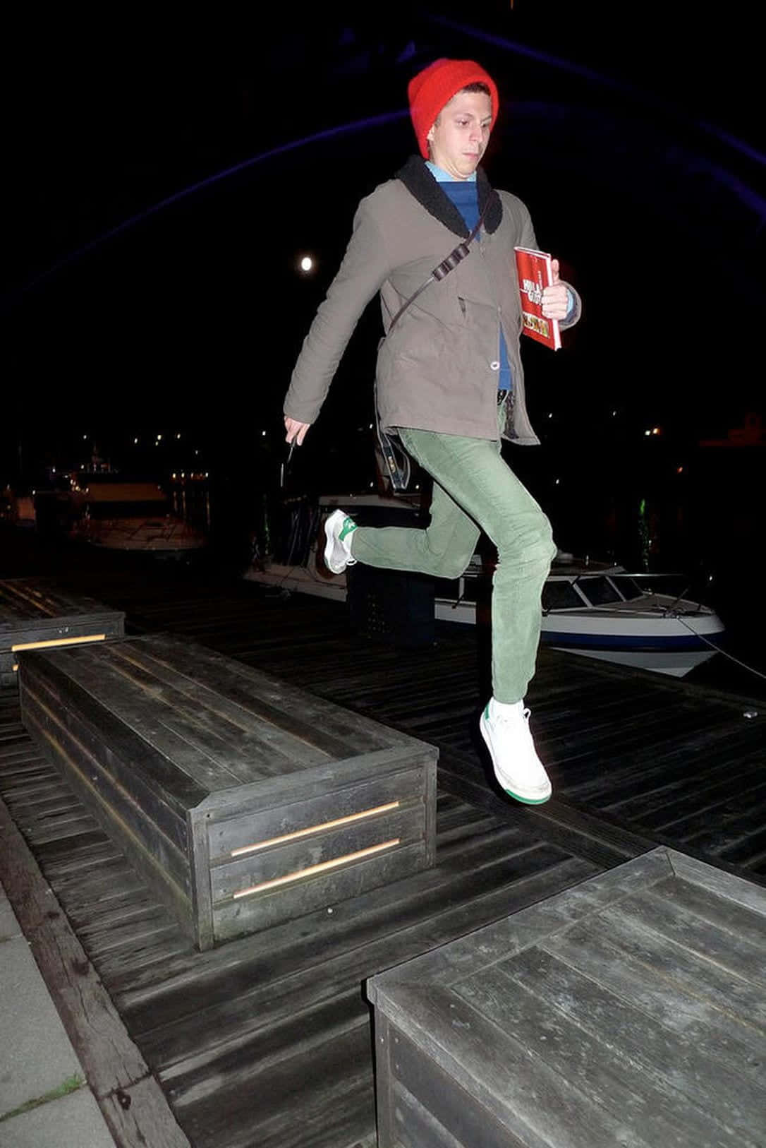 1086x1626 Download Michael Cera beams with joy Wallpaper