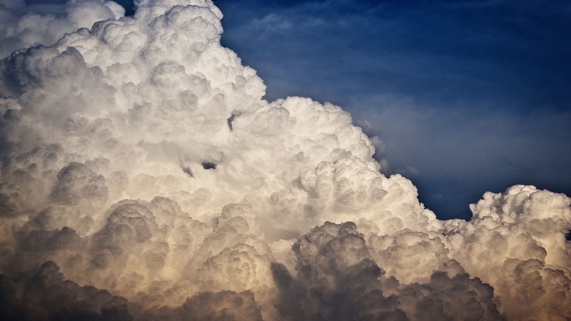 1920x1080 Cumulonimbus [1920x1080]