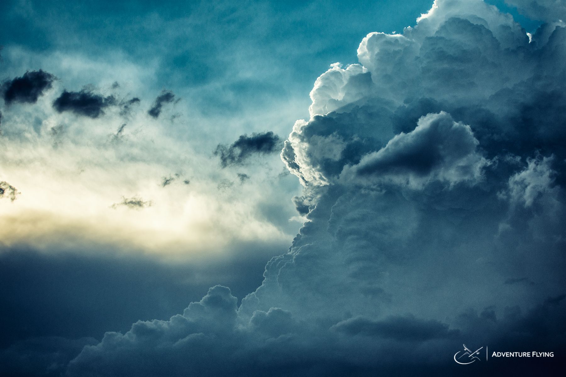 1800x1200 Cumulonimbus near Venice