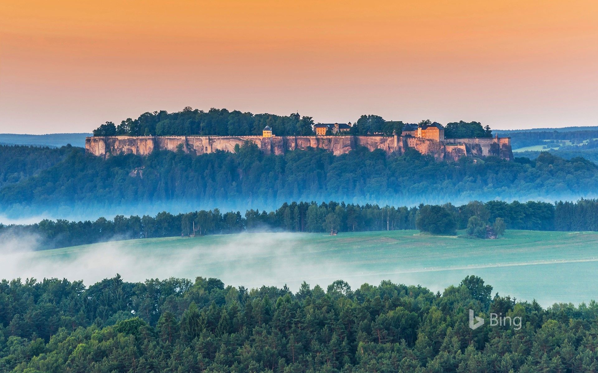 1920x1200 Königstein Fortress, near Dresden, Saxon Switzerland, Saxony, Germany Wallpaper