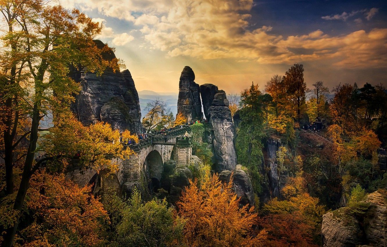 1332x850 Saxony Wallpaper