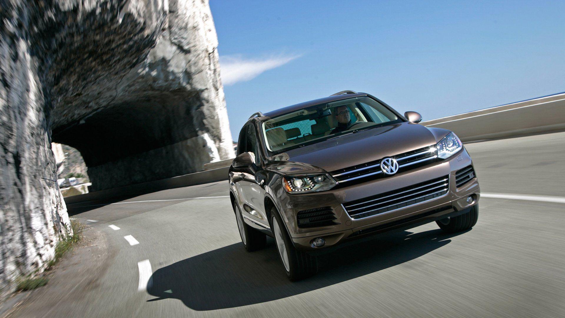 1920x1080 chimney bells: Volkswagen Touareg HD Wallpaper