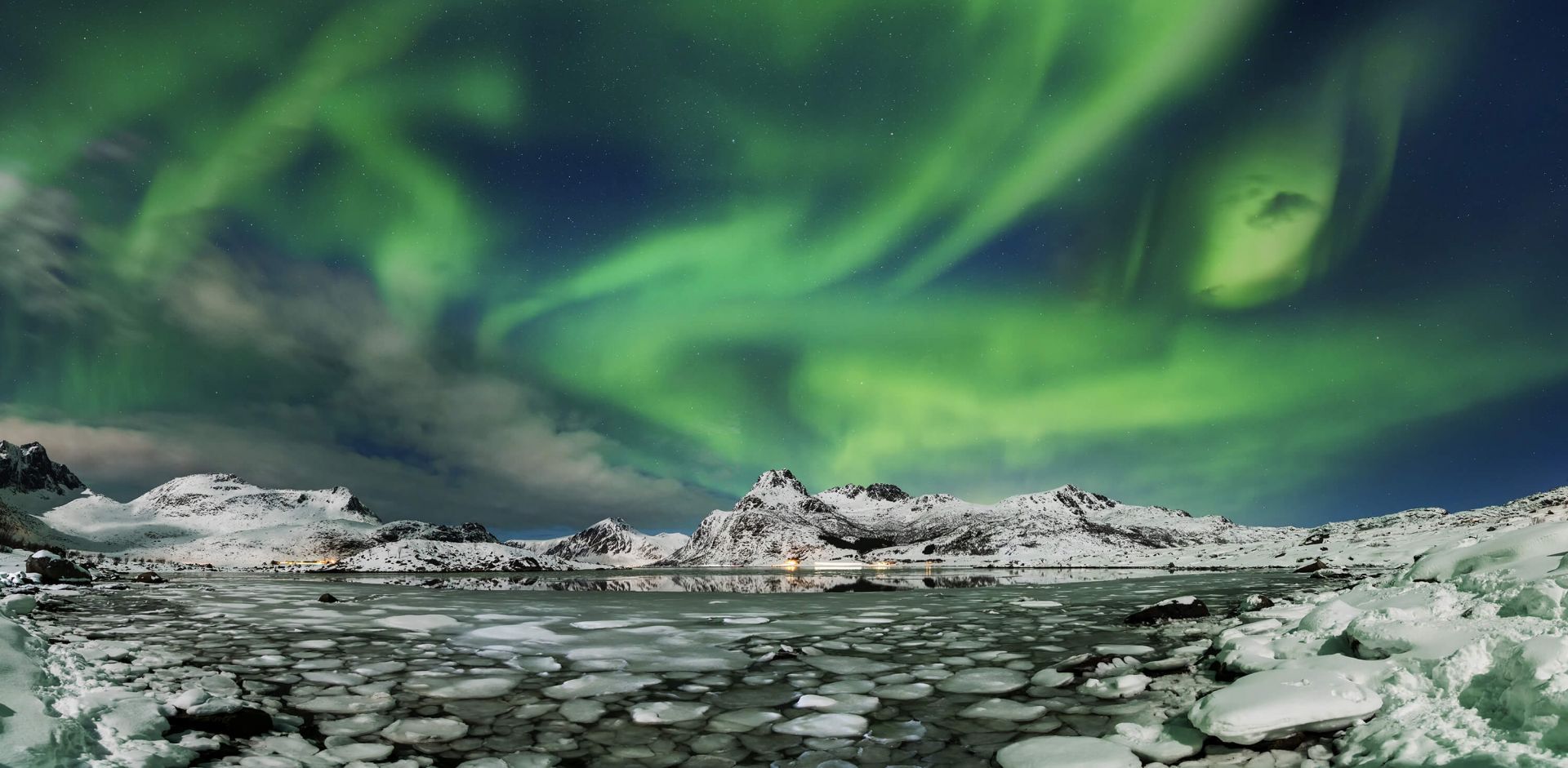 1920x941 Northern lights above winter landscape