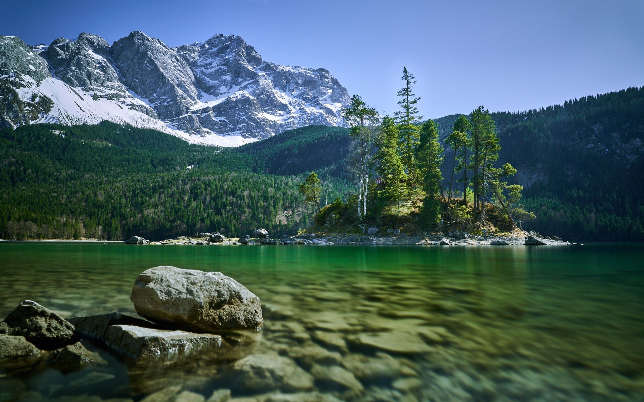 2048x1280 Wallpaper forest, trees, mountains, lake, stones, Germany, Bayern, Alps for mobile and desktop, section пейзажи, resolution 2048x1280