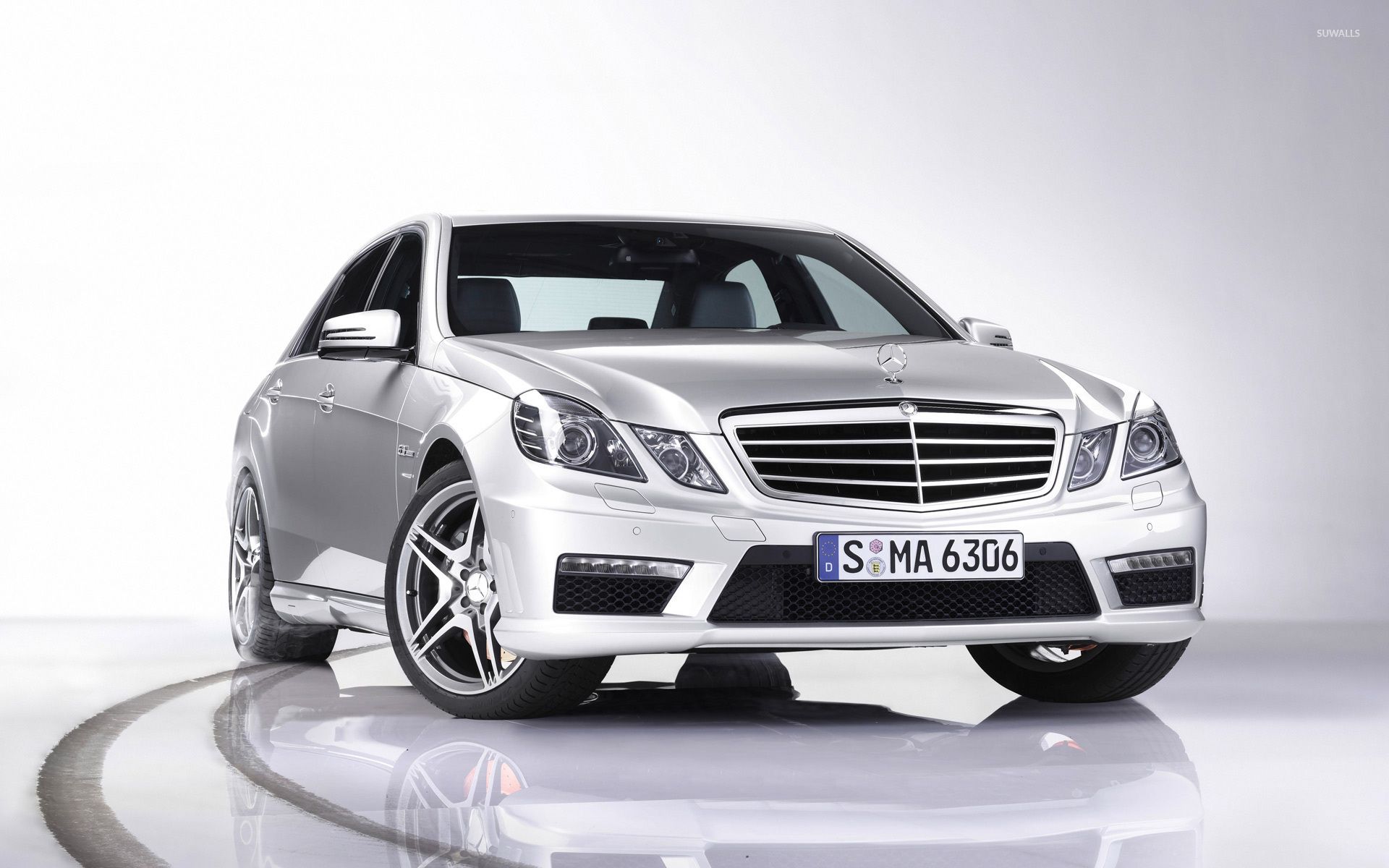 1920x1200 Mercedes Benz E63 AMG Wallpaper Wallpaper