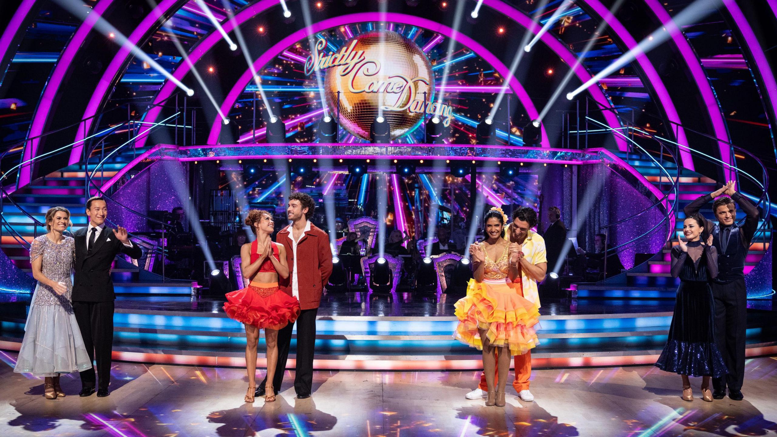 2560x1440 Strictly Come Dancing 2025: Who's through to the final?