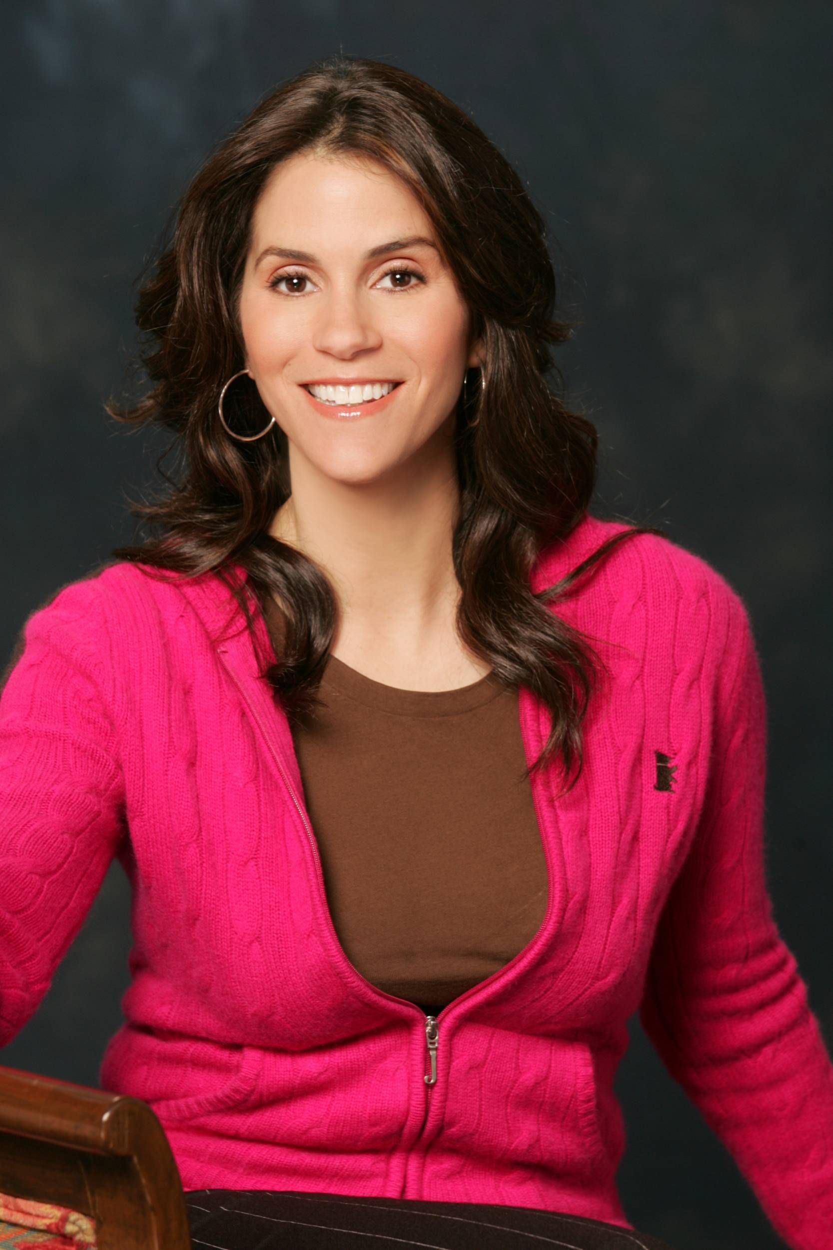 1667x2500 Jami Gertz Wallpaper