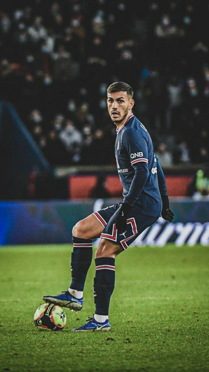 720x1280 Leandro Paredes
