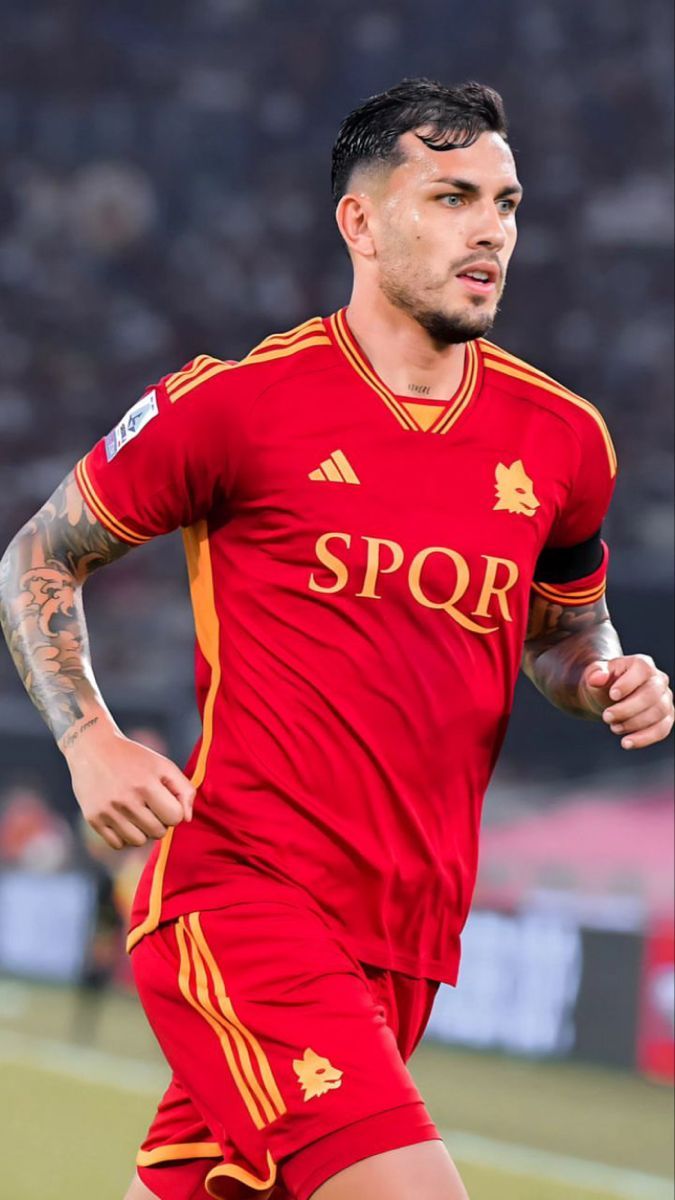 675x1200 leandro paredes