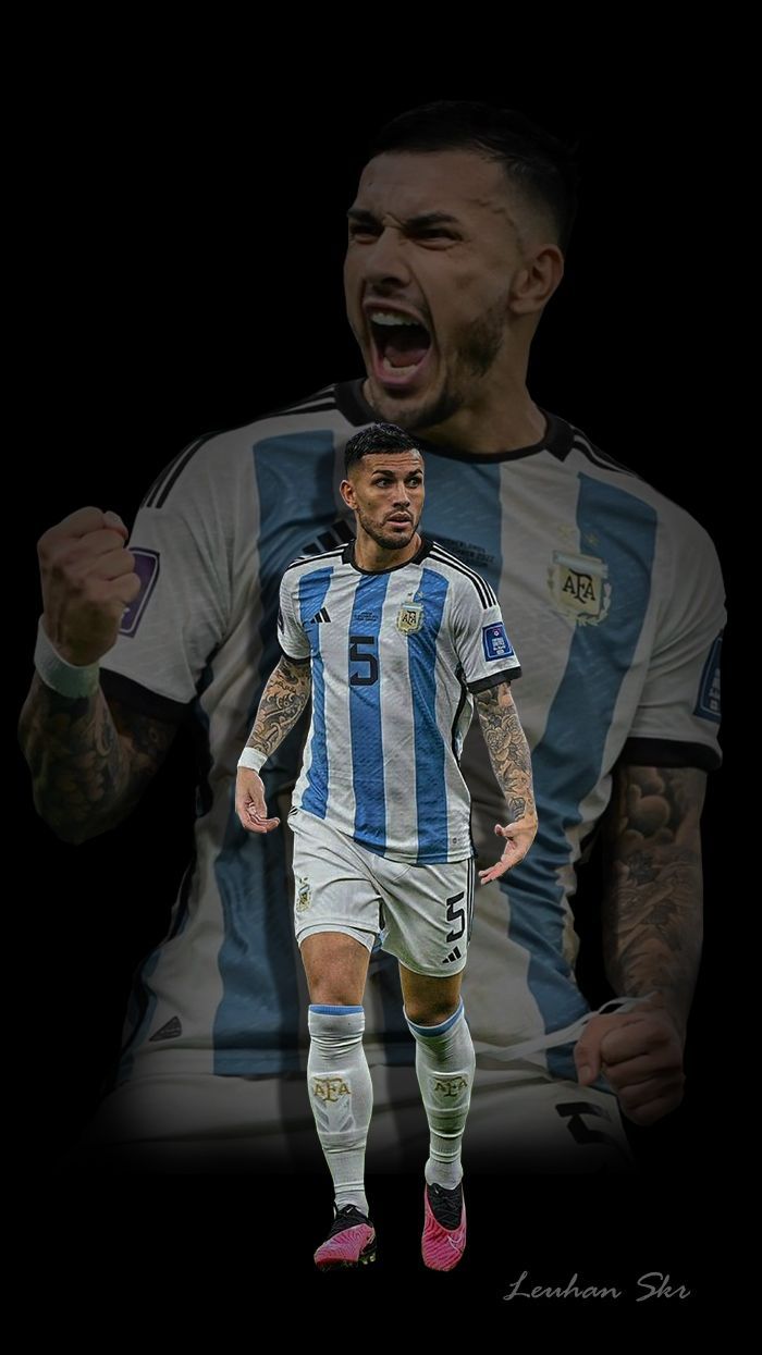 700x1245 LEANDRO PAREDES