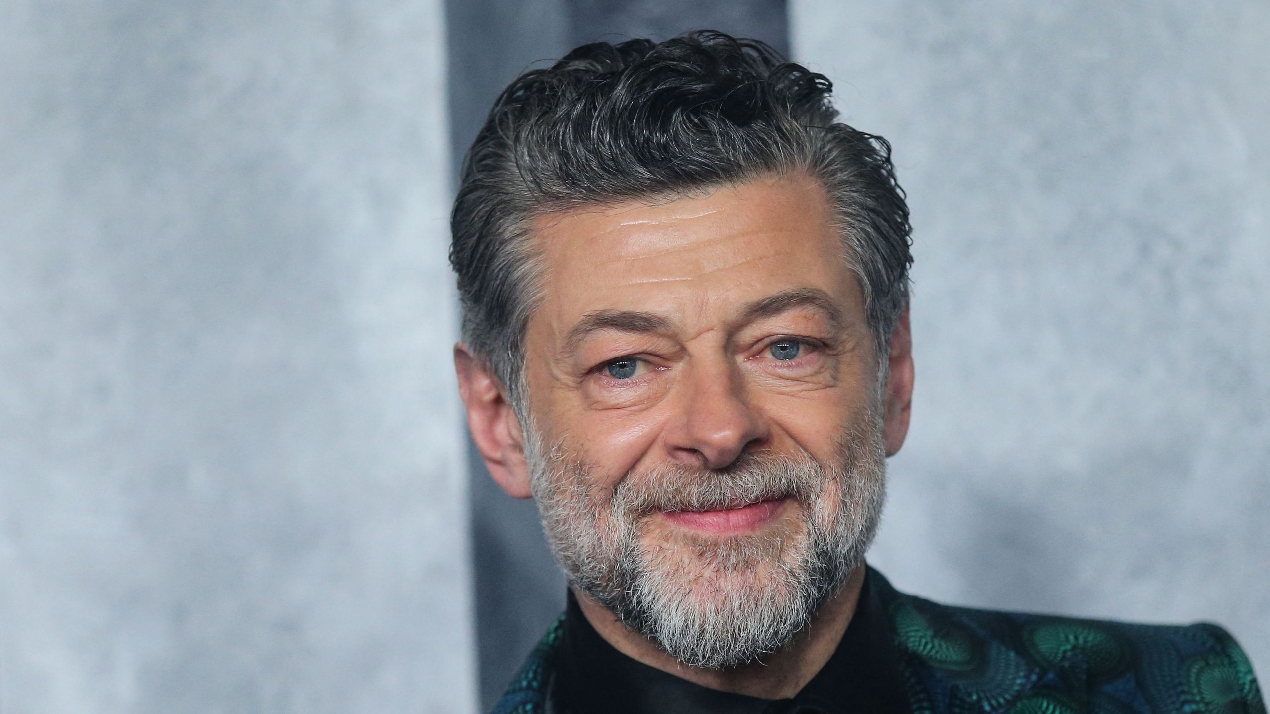 2560x1440 Andy Serkis's Beard Doesn't Need Special Effects
