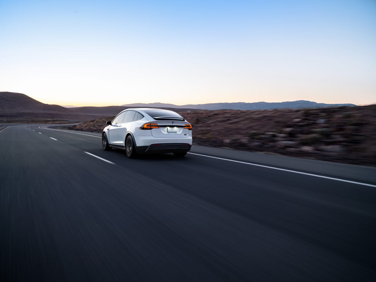 1260x947 Tesla's stock is on a huge run. Here's why one bear isn't buying the 'euphoria.'