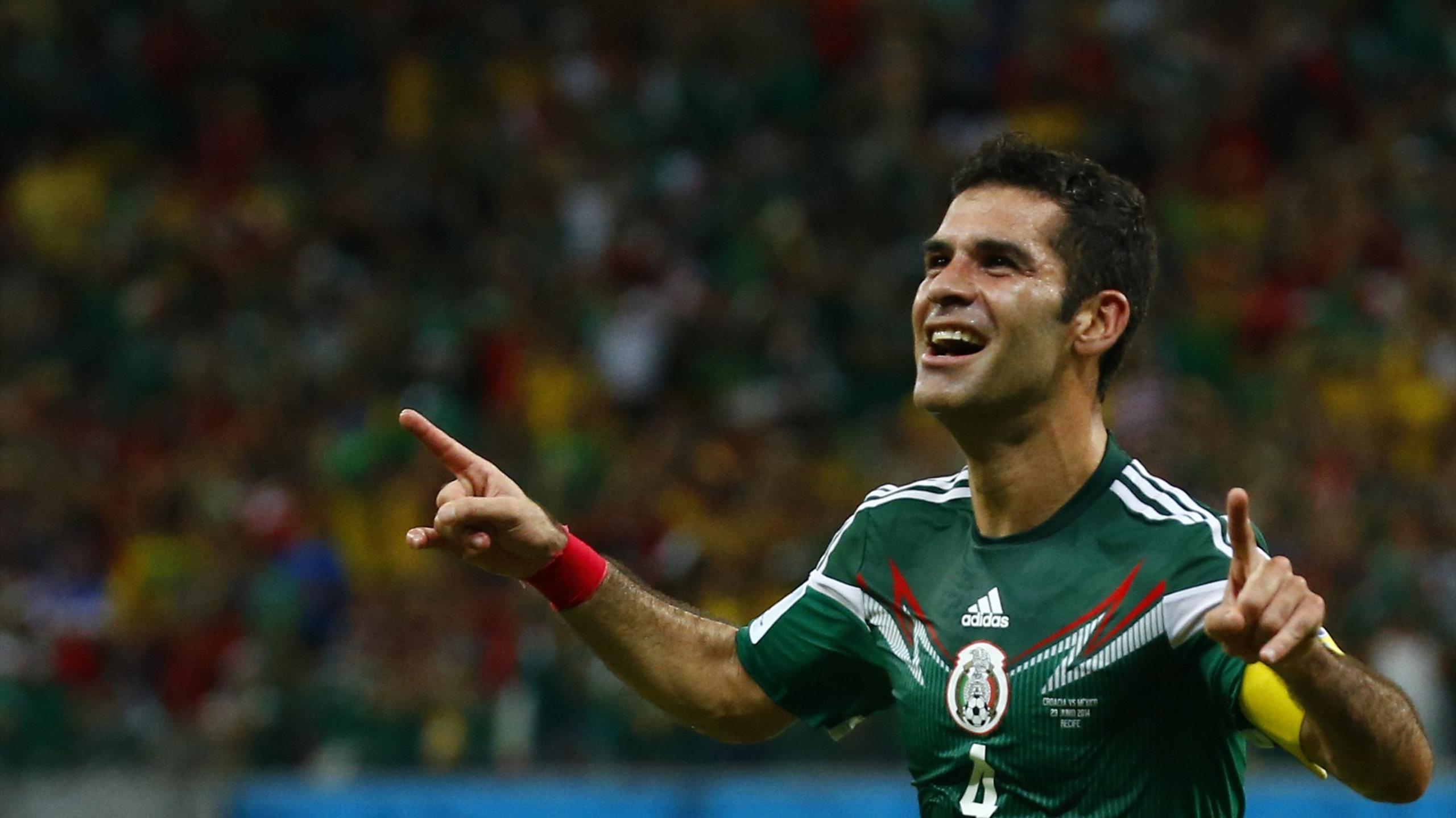 2560x1440 Rafa Marquez Wallpaper 2015