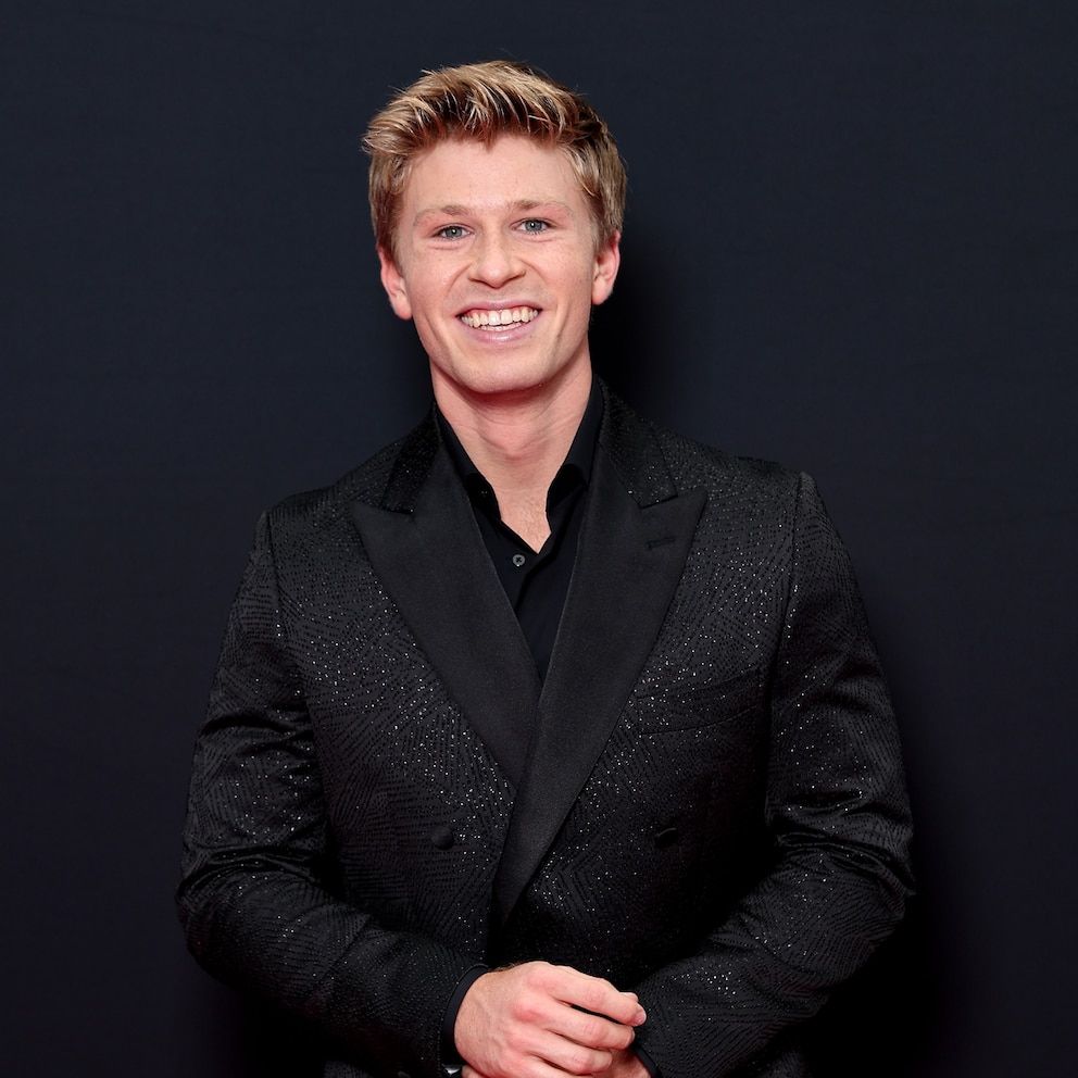 992x992 Robert Irwin marks 21st birthday with loving tribute to late dad Steve: See the photo