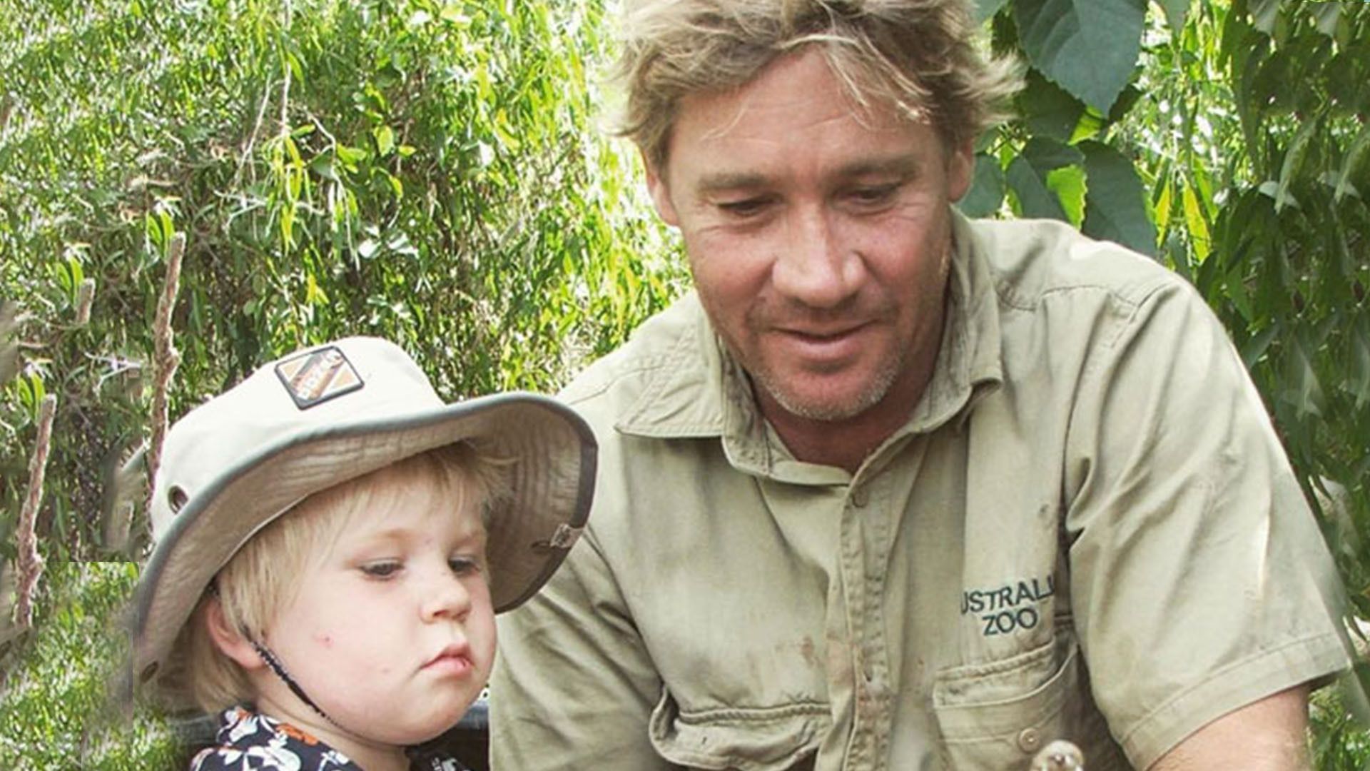 1920x1080 Robert Irwin, Grows Biceps Overnight In New Video As Tight Tee Shirt Has Fans Thinking He's 'hitting The Gym'