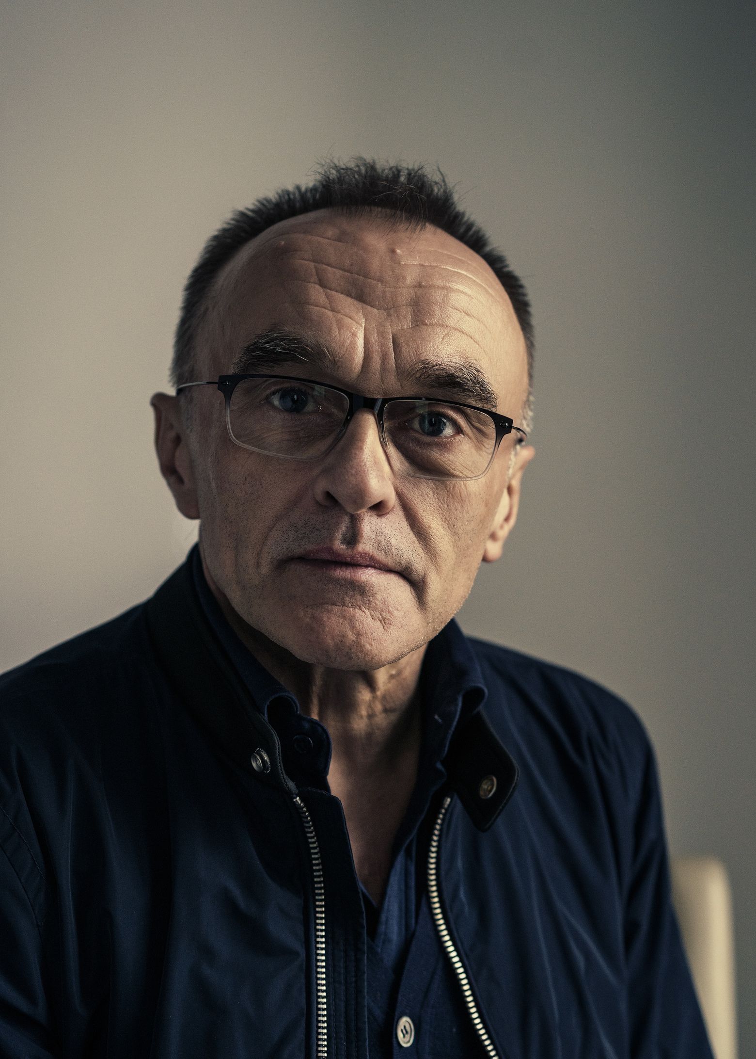1560x2184 Danny Boyle Wallpaper