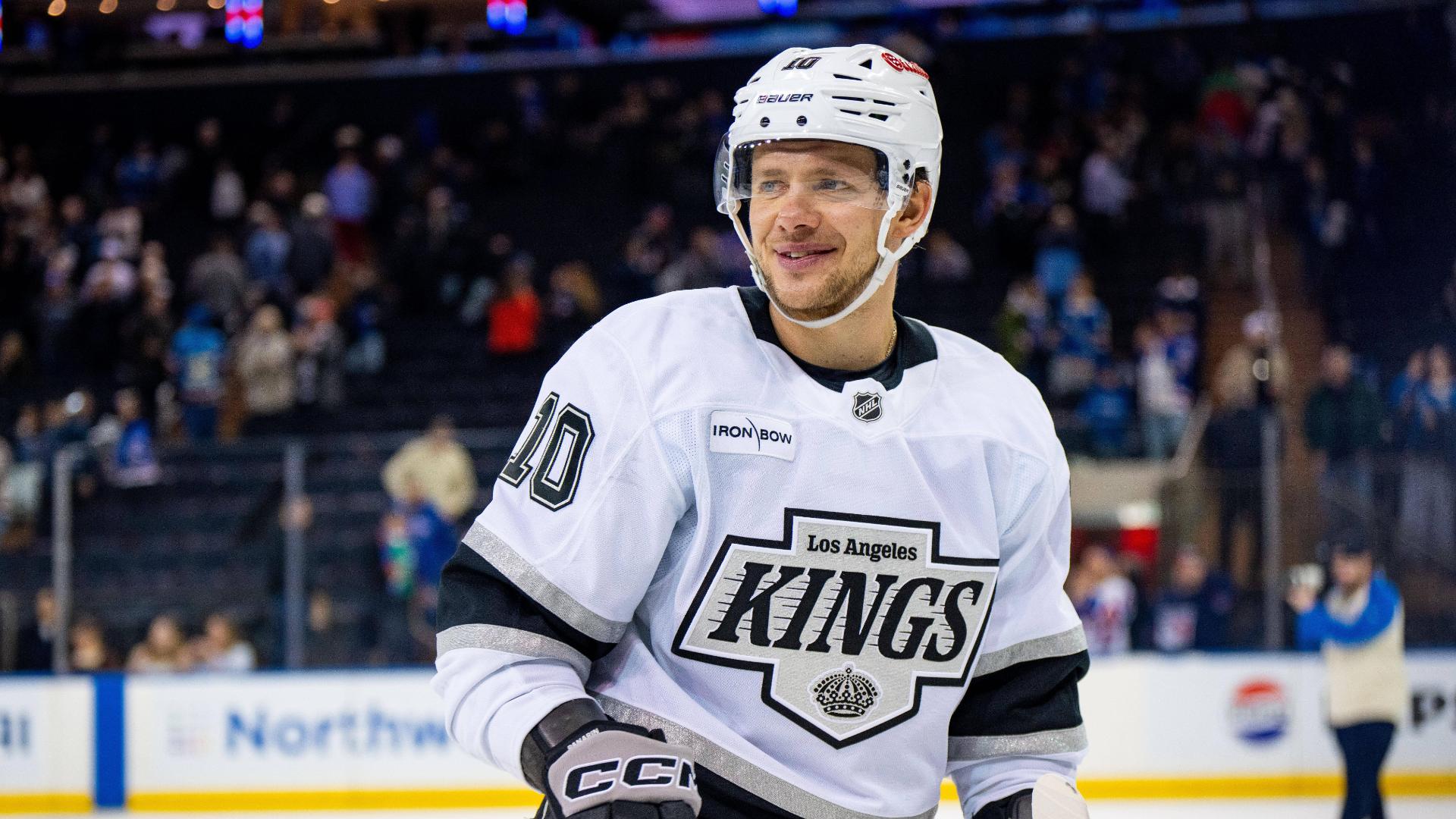 1920x1080 Artemi Panarin gets standing ovation from Rangers fans the Video