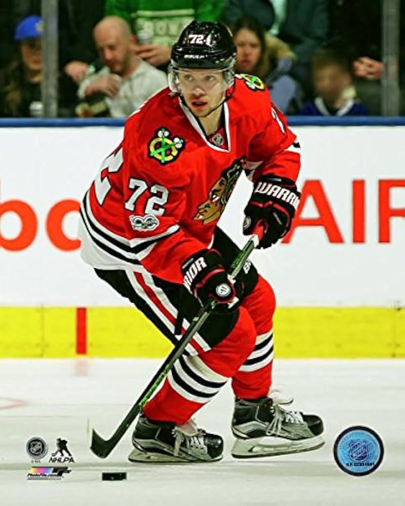 800x1000 Artemi Panarin Chicago Blackhawks Action Photo (Size: 8 x 10) : Amazon.ae