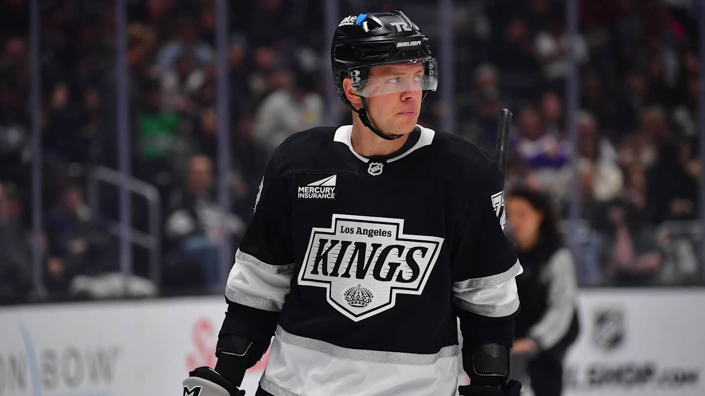 1440x810 Kings get a glimpse of Artemi Panarin's brilliance in an eventful debut