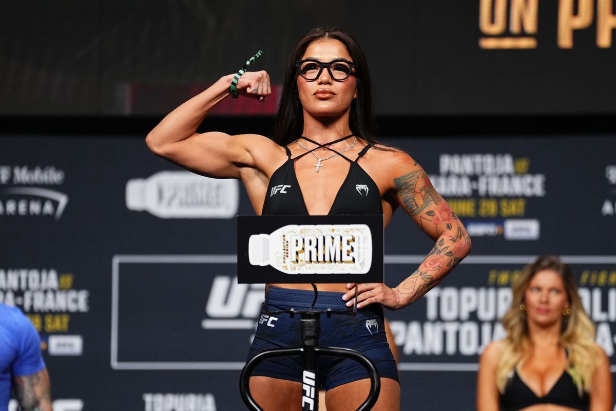 1200x800 Tracy Cortez. Latin Star Shaping the Future of UFC