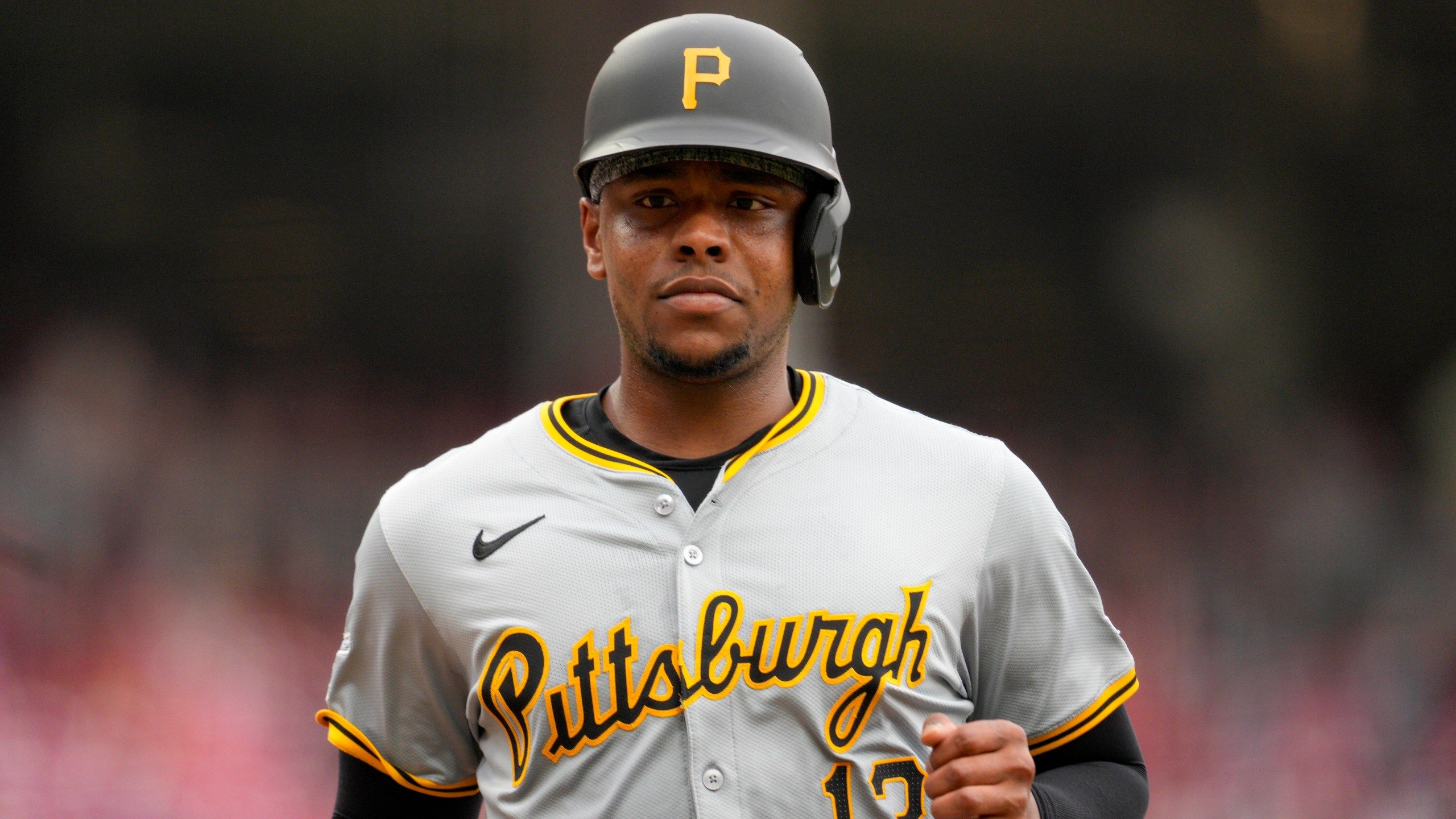 2560x1440 Pittsburgh Pirates Place Starting Third Baseman Ke'Bryan Hayes On Injured List