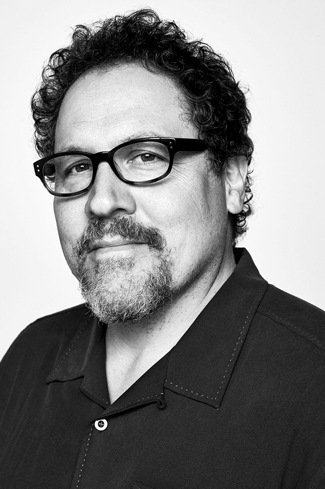 1047x1572 Jon Favreau Wallpaper
