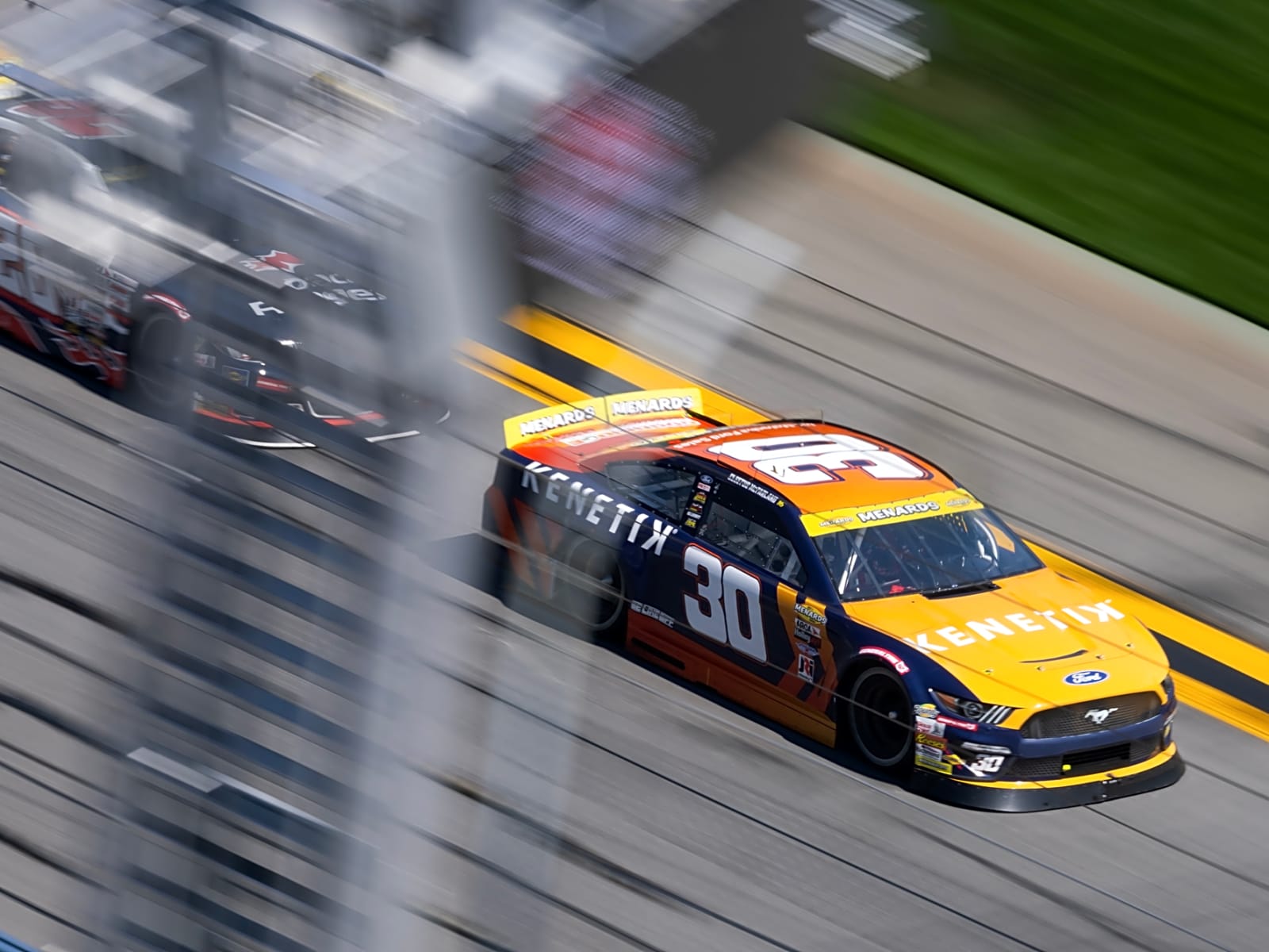 1600x1200 Cleetus McFarland suffers engine failure in ARCA race at Kansas