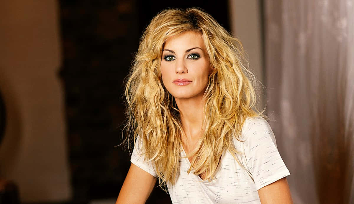 1200x692 Download Faith Hill, American singer and songwriter, during a performance