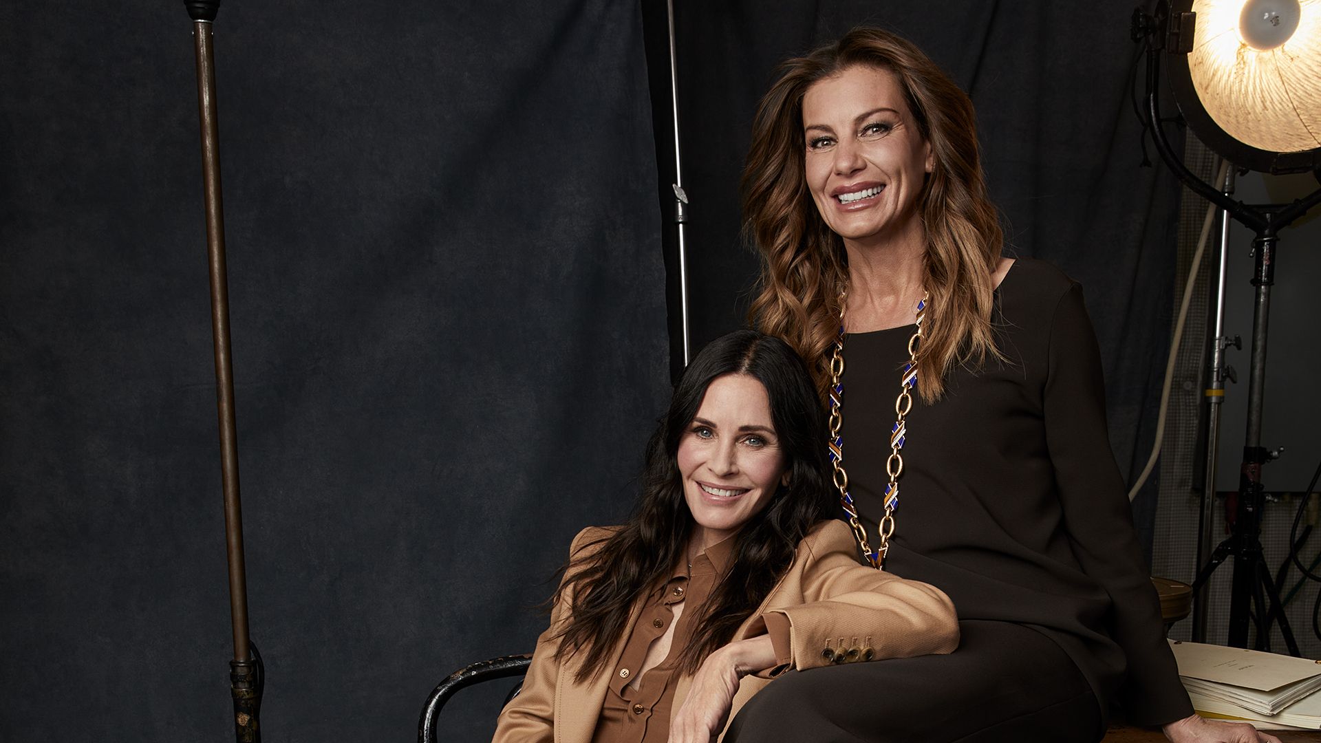 1920x1080 Courteney Cox and Faith Hill on '1883' Training, Not Watching 'Scream'
